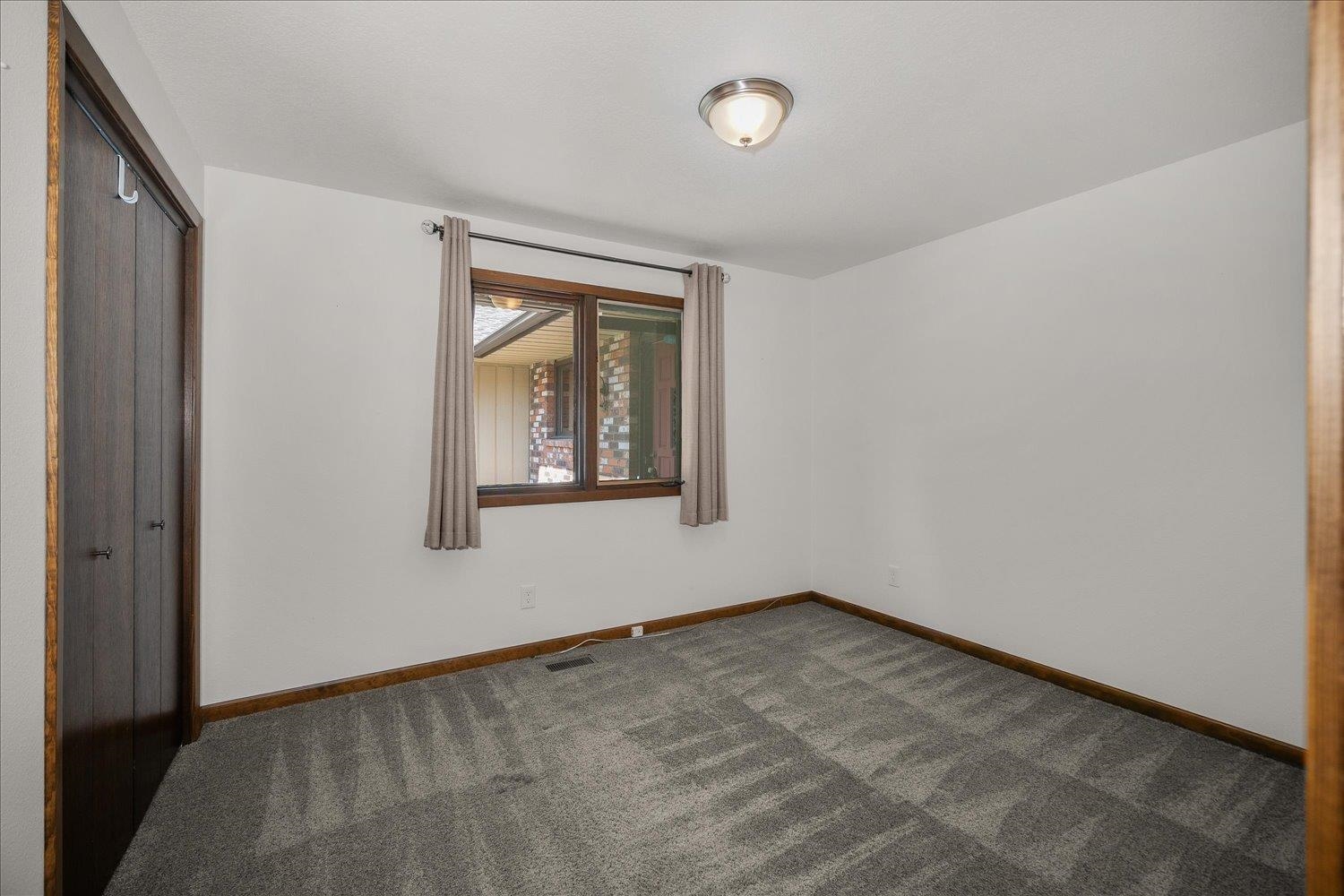 4503 E Redroan Dr - Photo 28