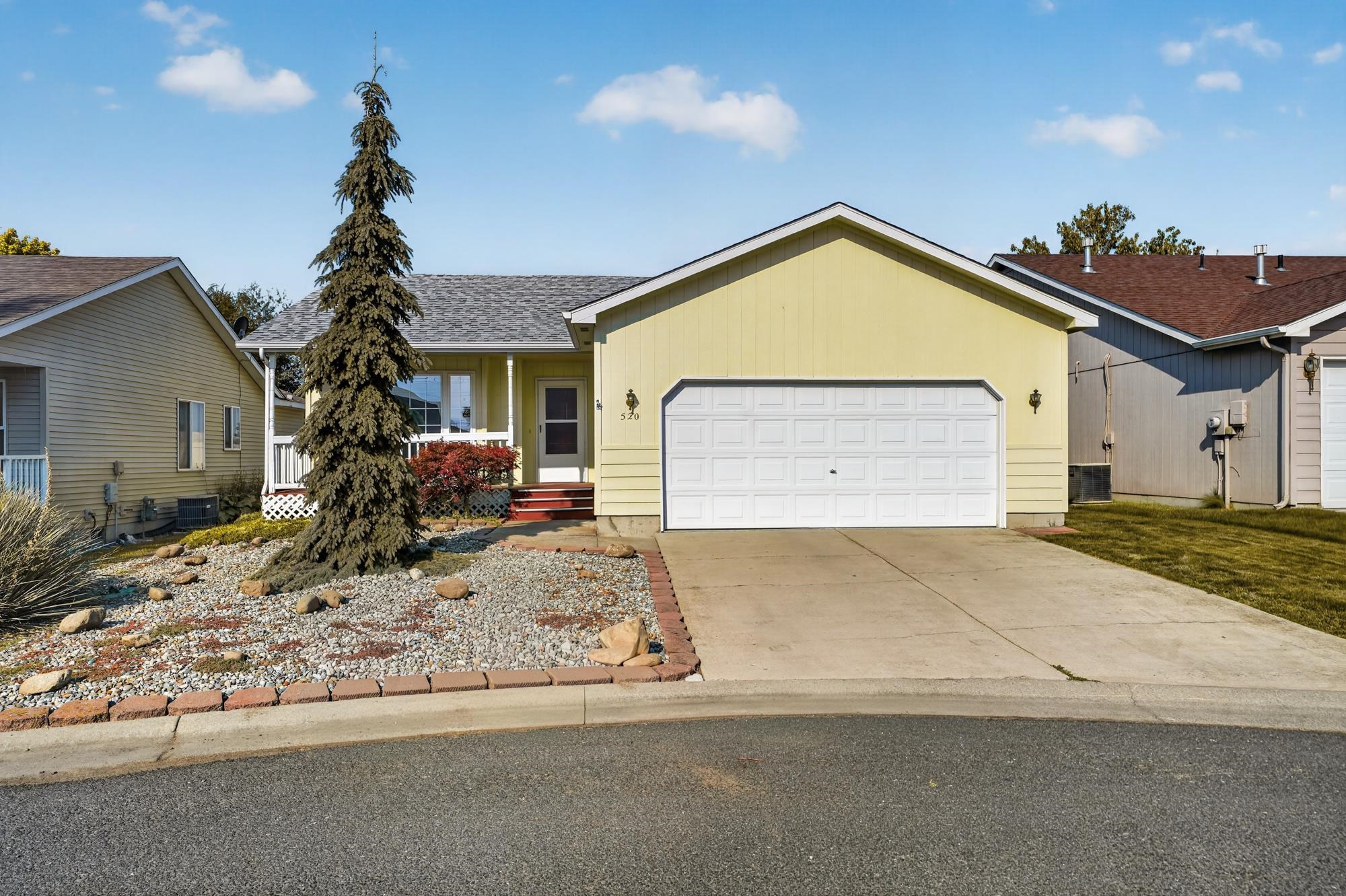 520 S Lucille Ct - Photo 1