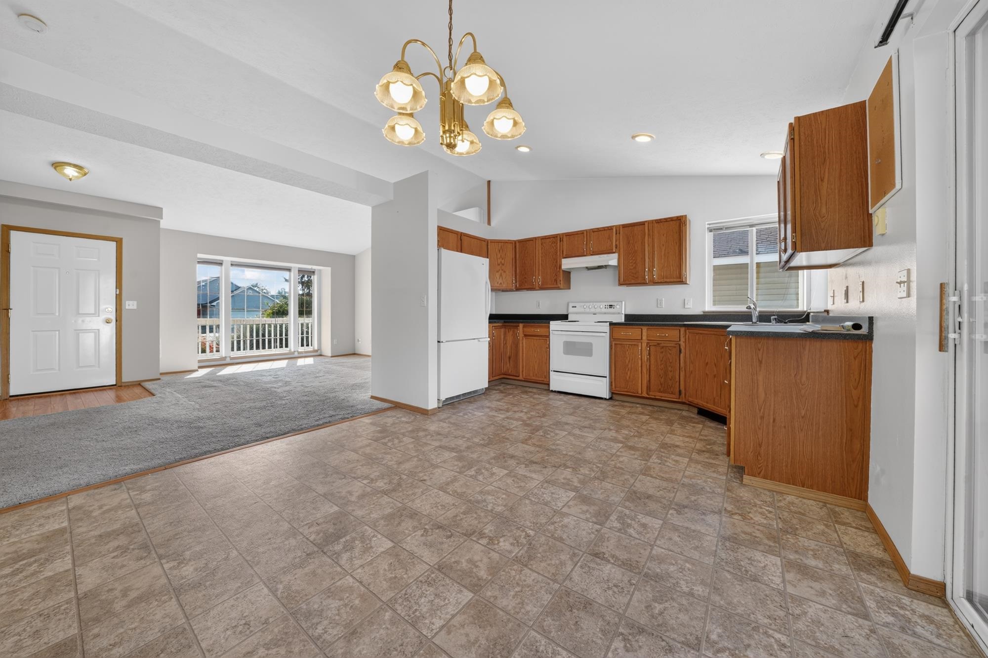 520 S Lucille Ct - Photo 8