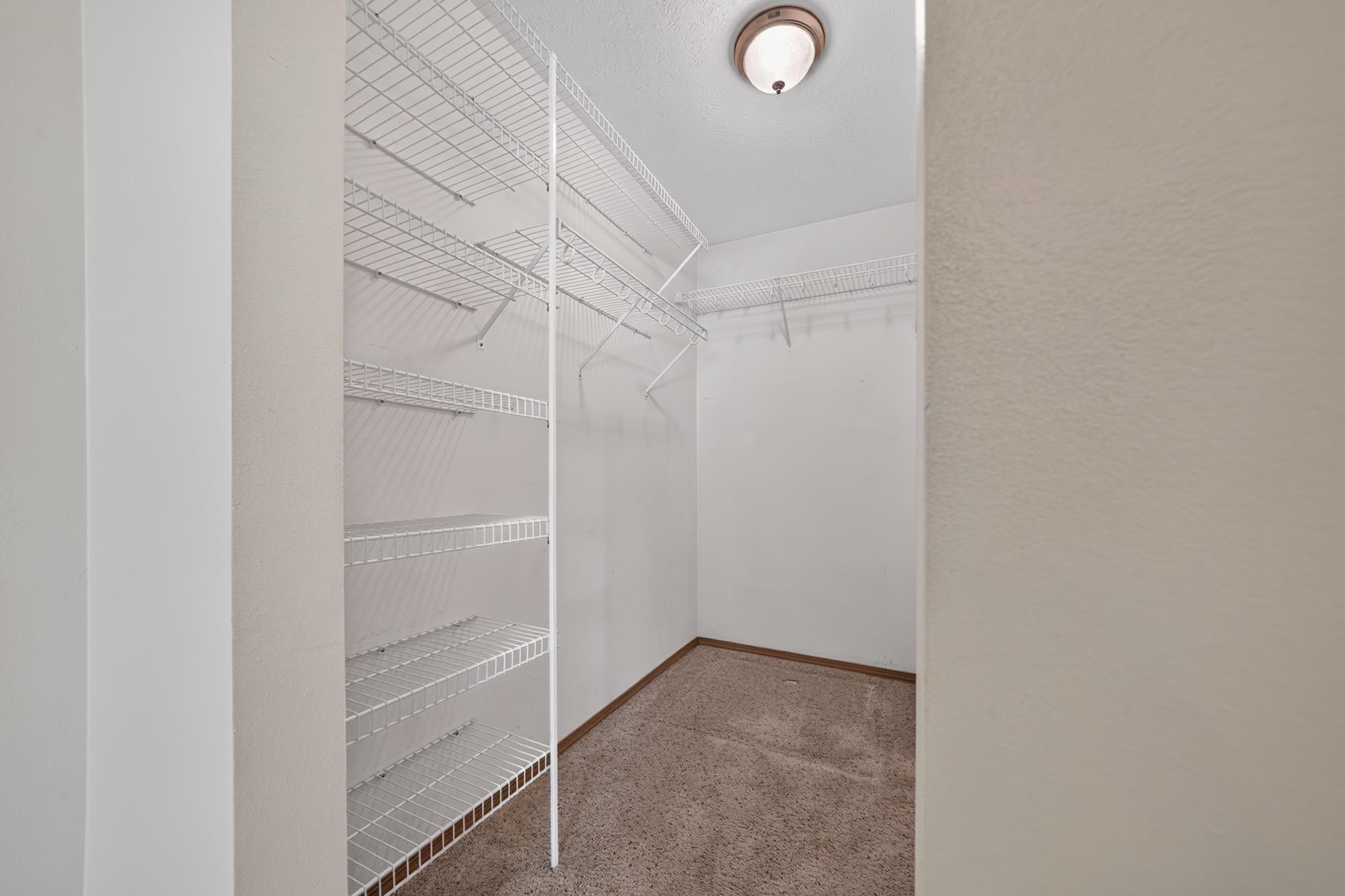 520 S Lucille Ct - Photo 22