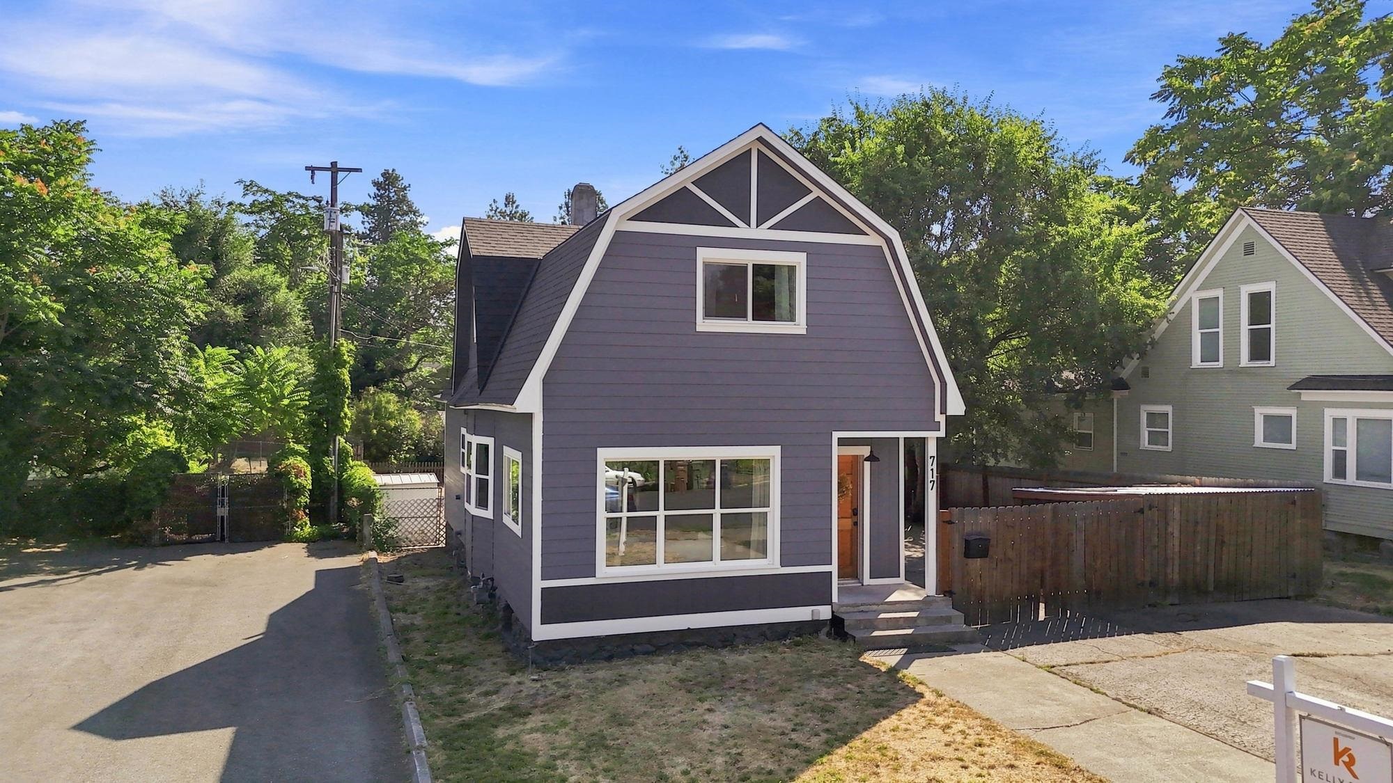 717 S Laura St - Photo 2
