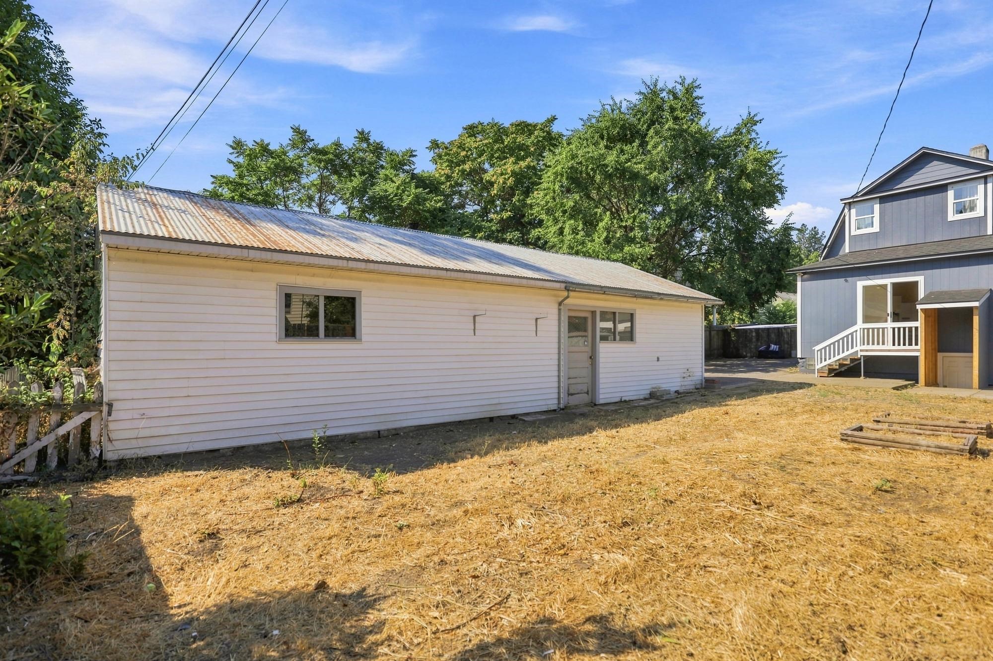 717 S Laura St - Photo 34