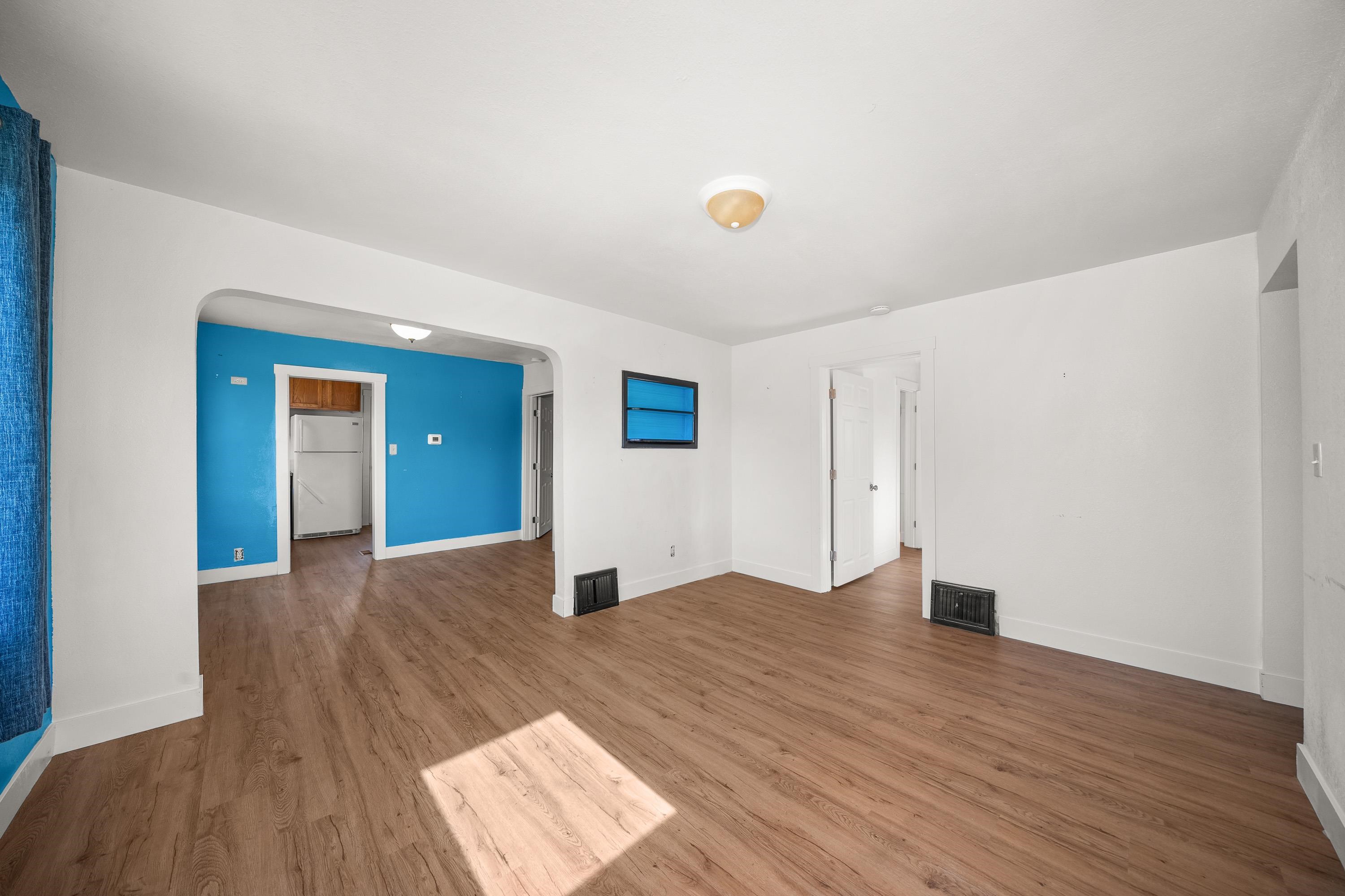 2228 N Morton St - Photo 2