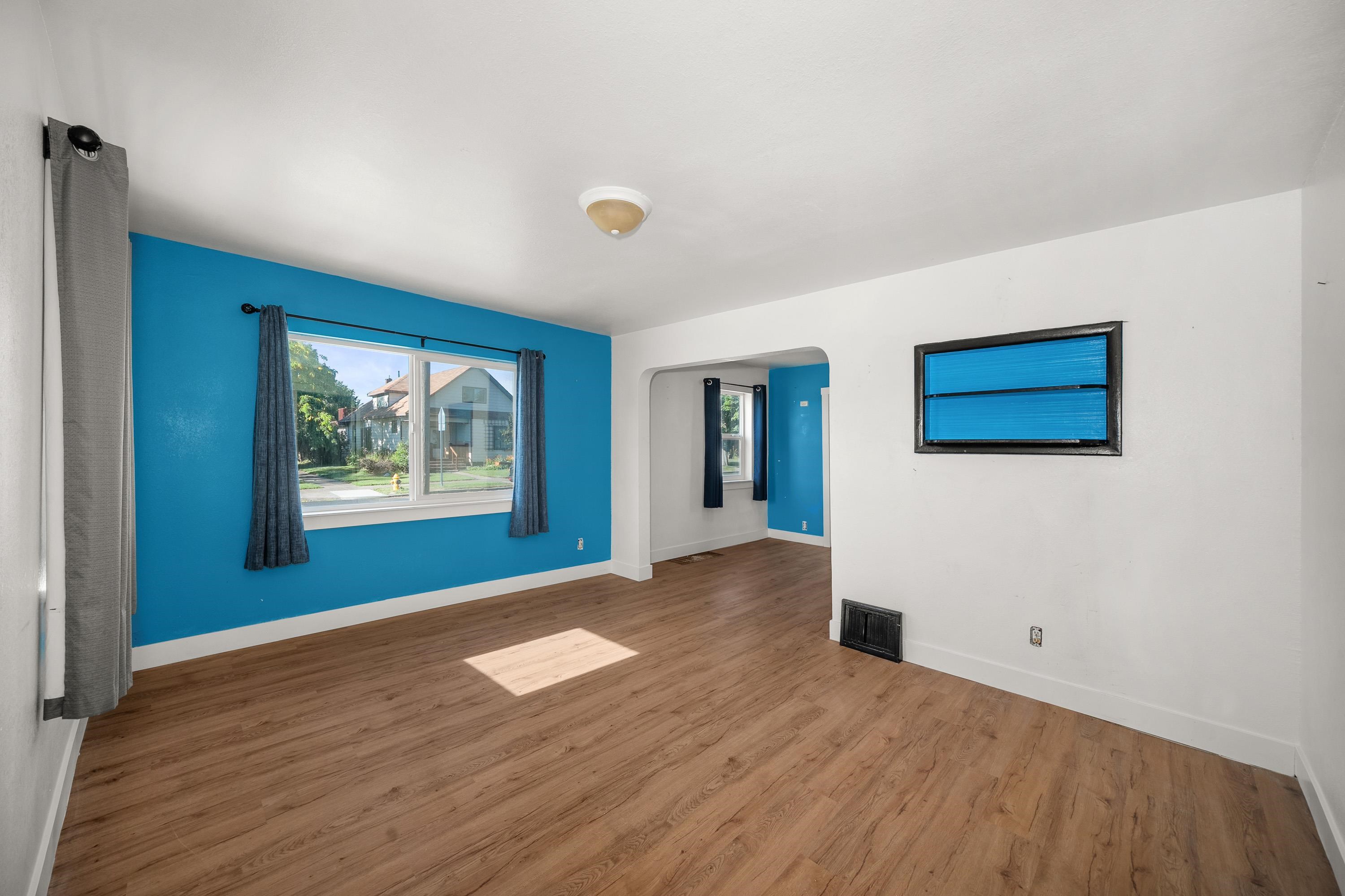 2228 N Morton St - Photo 3