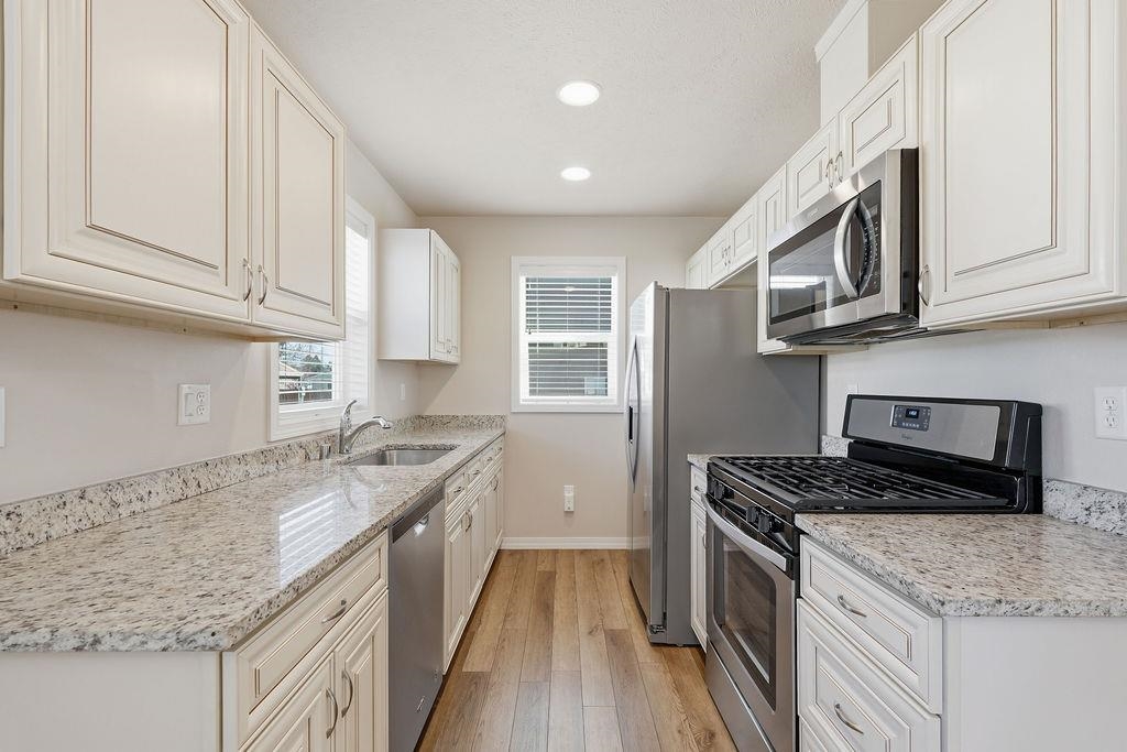 7125 N Crestline St - Photo 10