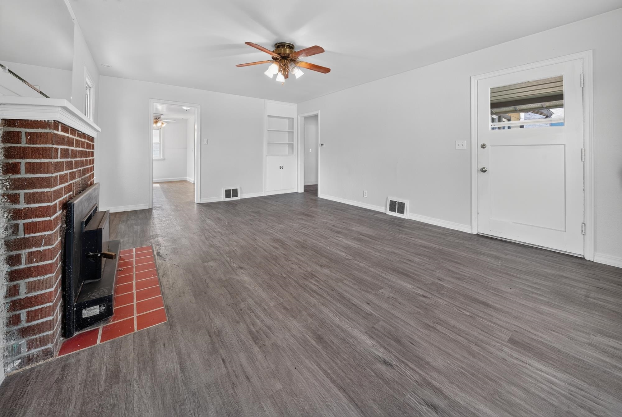 1658 E Rich Ave - Photo 3