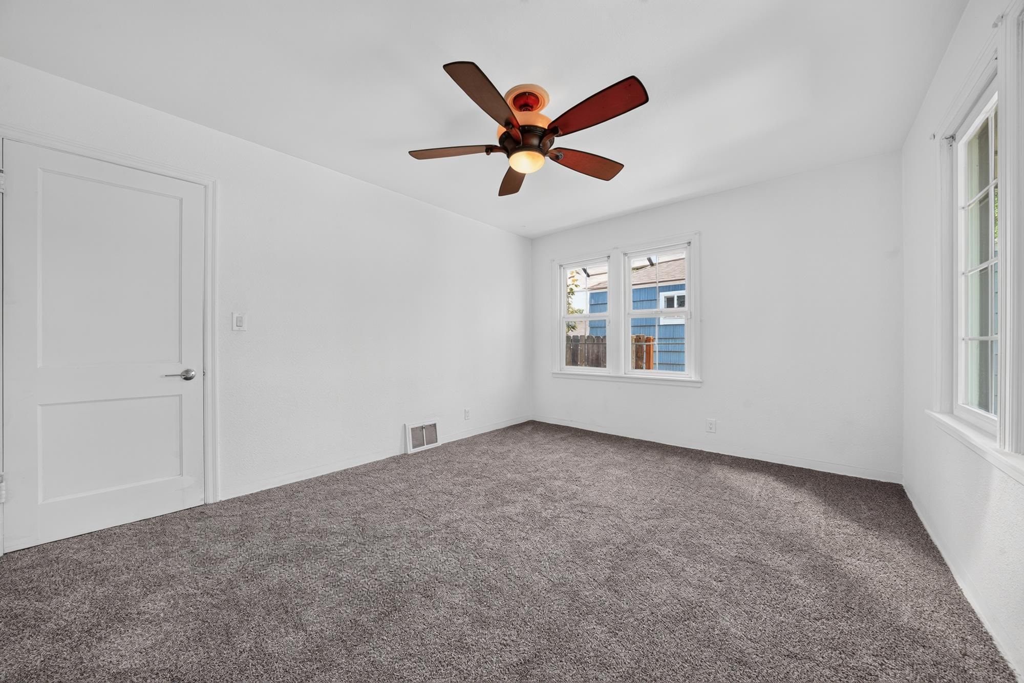 1658 E Rich Ave - Photo 7
