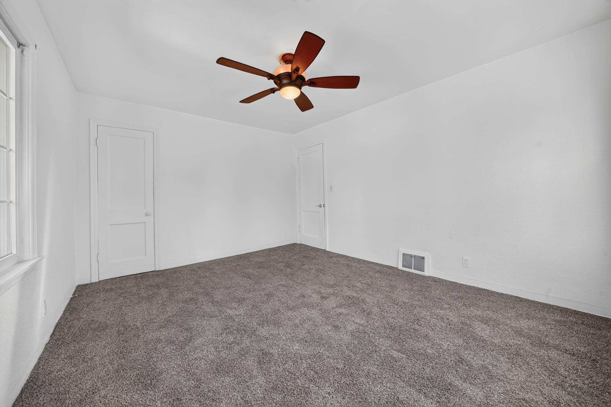 1658 E Rich Ave - Photo 8