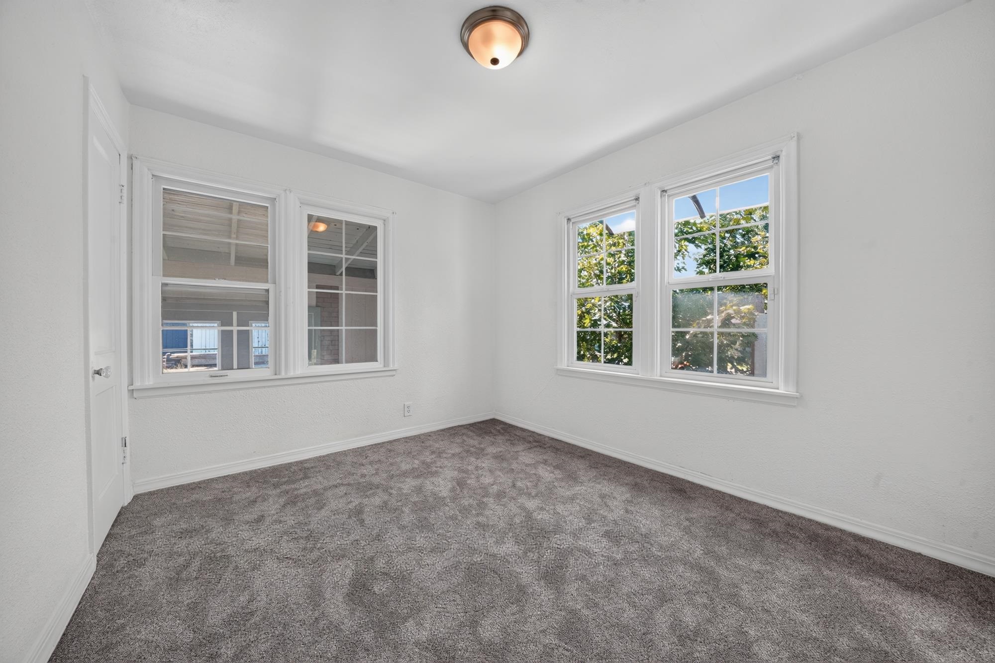 1658 E Rich Ave - Photo 9