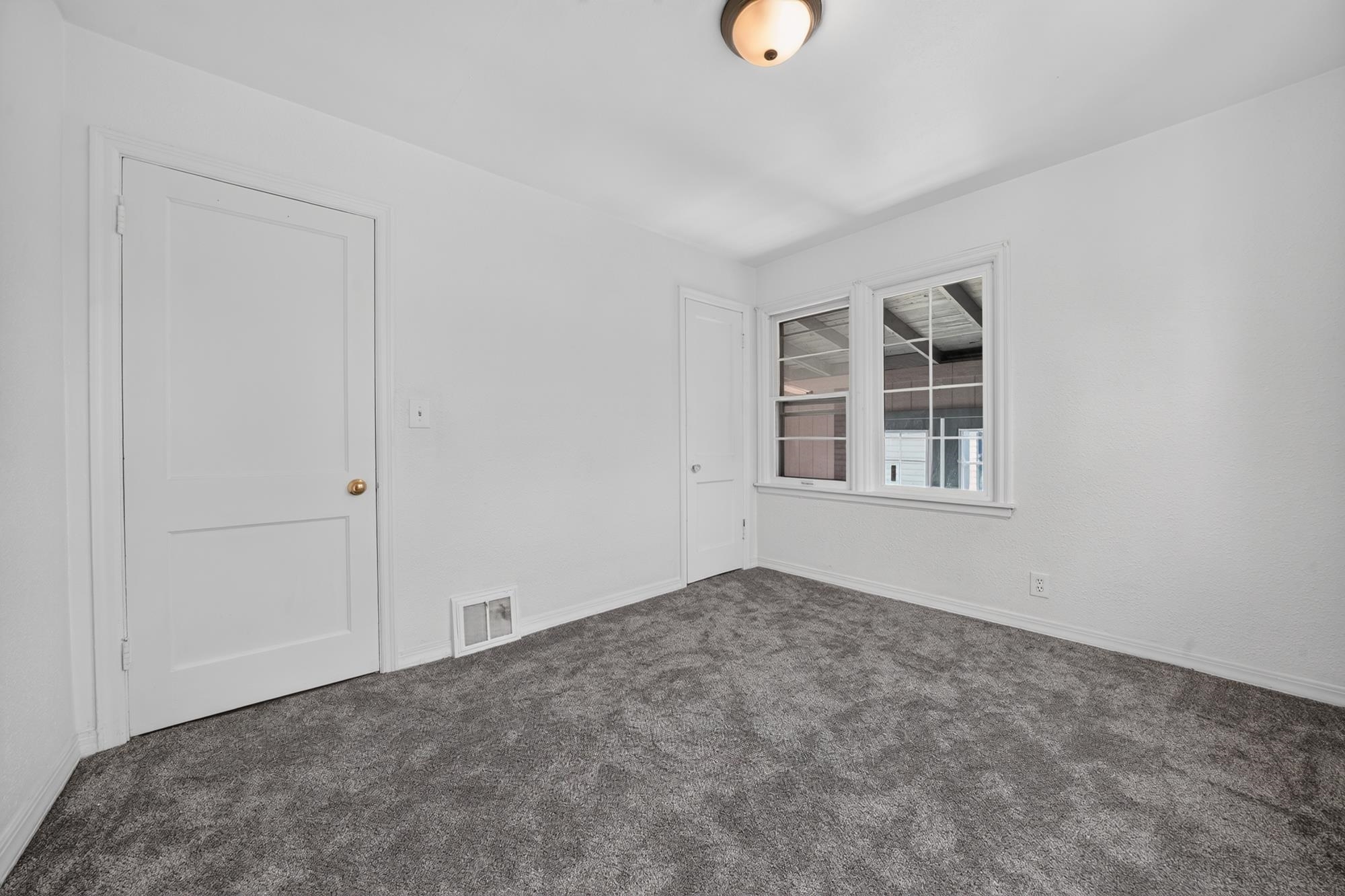 1658 E Rich Ave - Photo 10