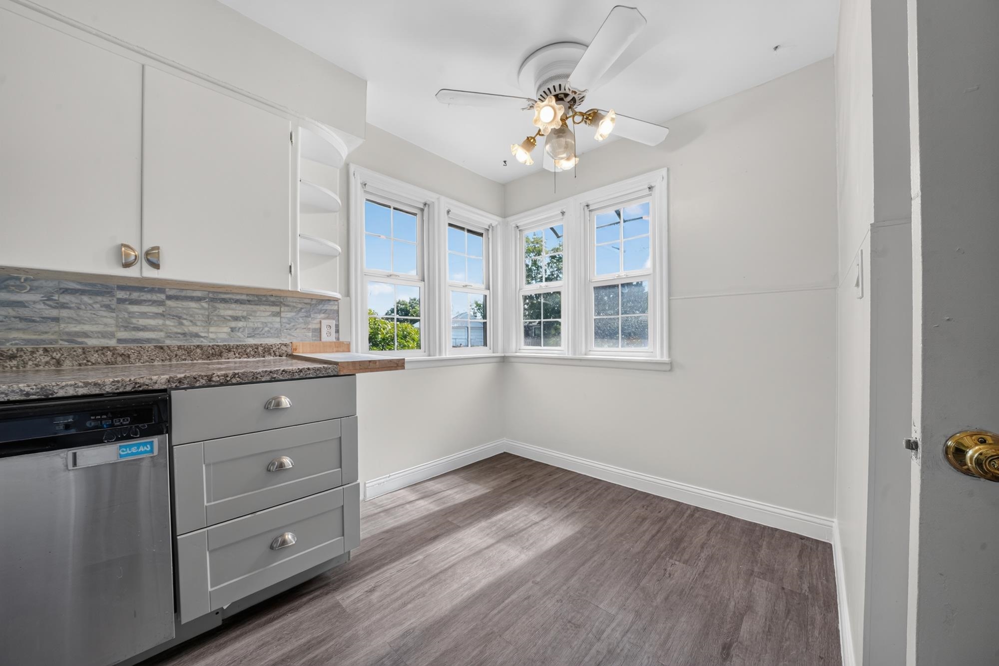 1658 E Rich Ave - Photo 17