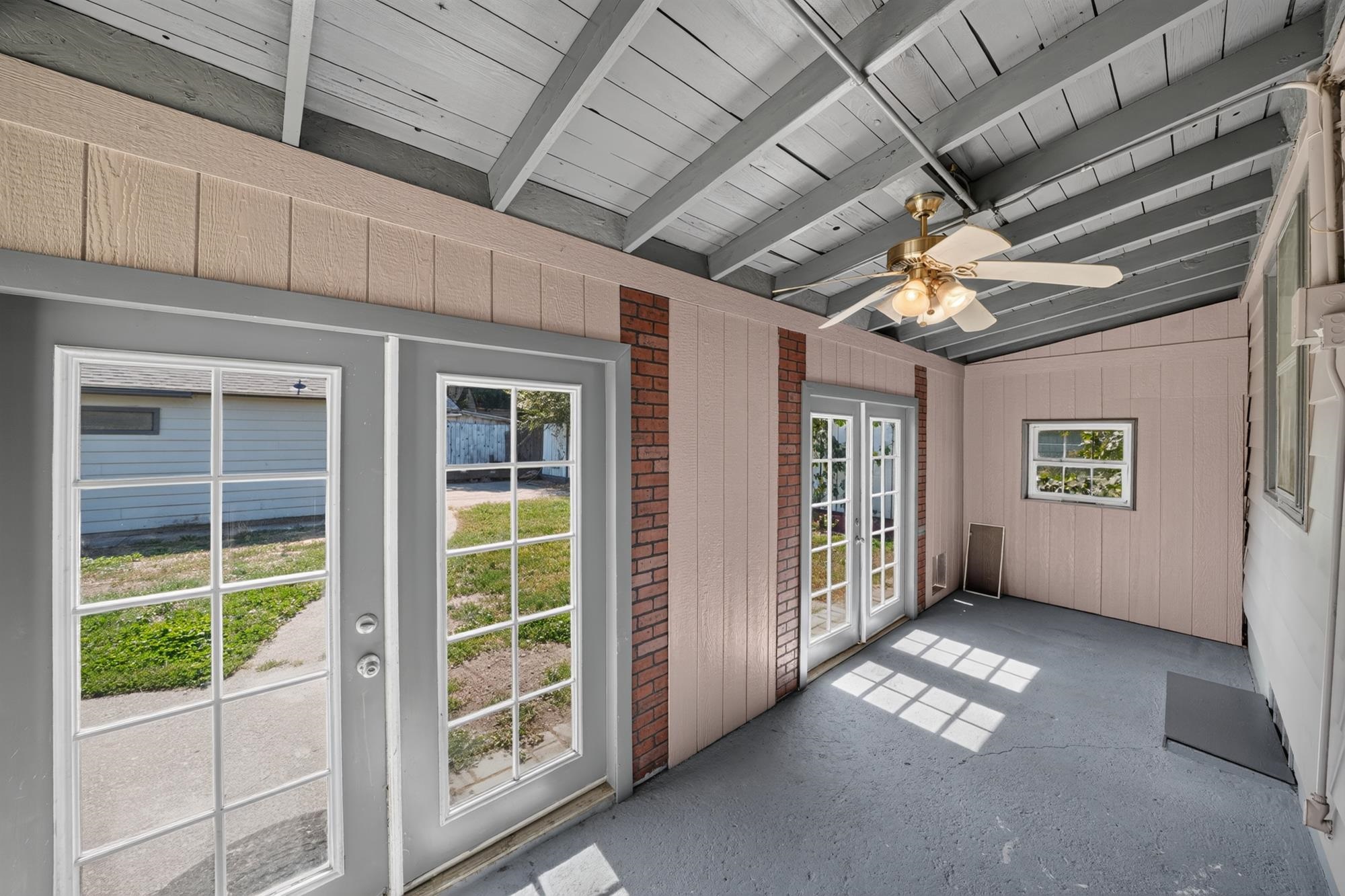 1658 E Rich Ave - Photo 31
