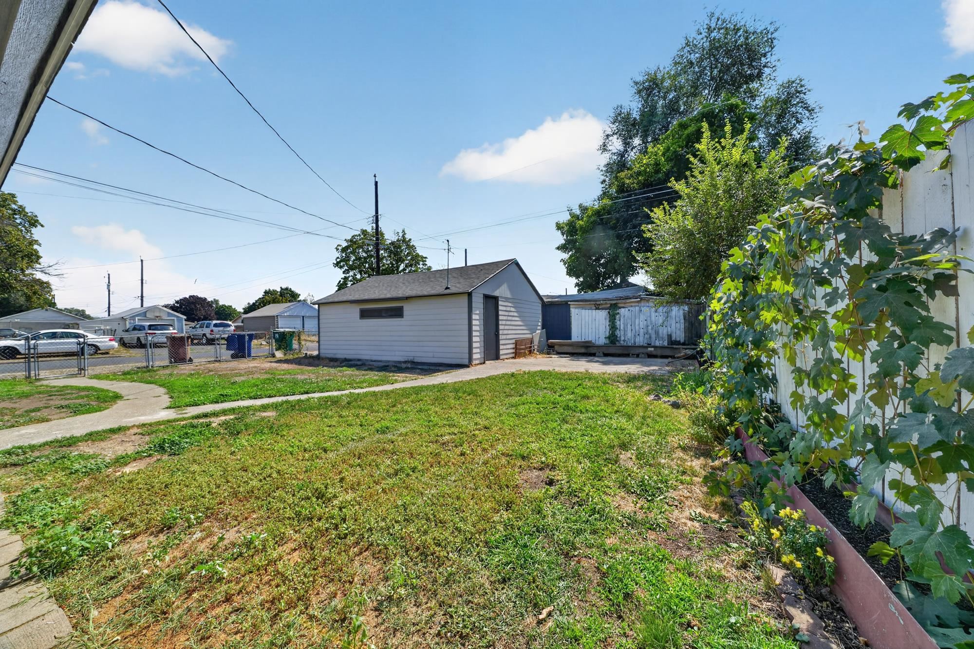 1658 E Rich Ave - Photo 34