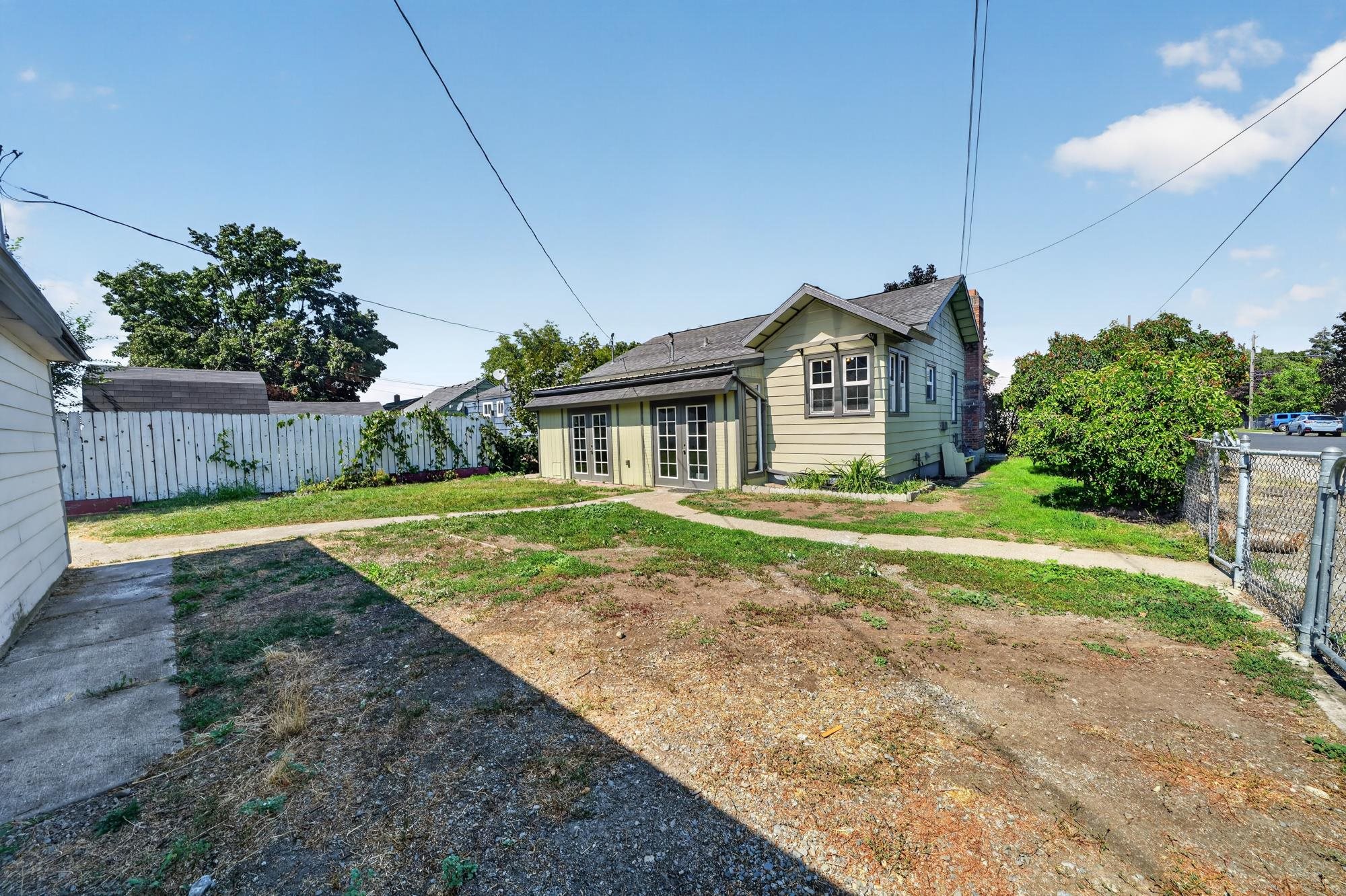 1658 E Rich Ave - Photo 36