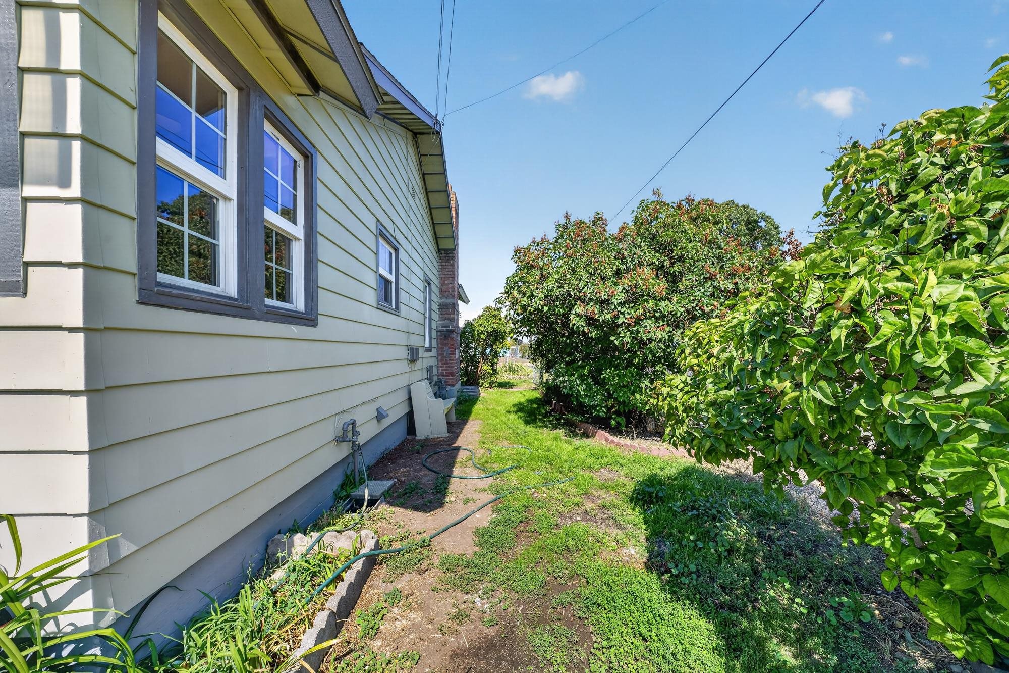 1658 E Rich Ave - Photo 37