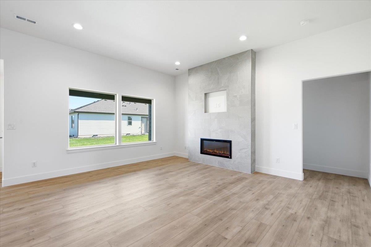 36 W 12th St - Photo 7