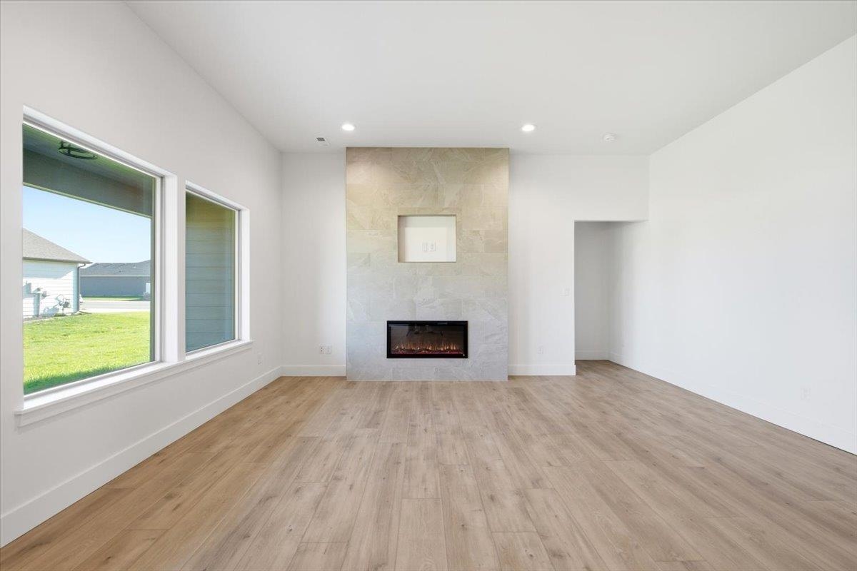 36 W 12th St - Photo 9