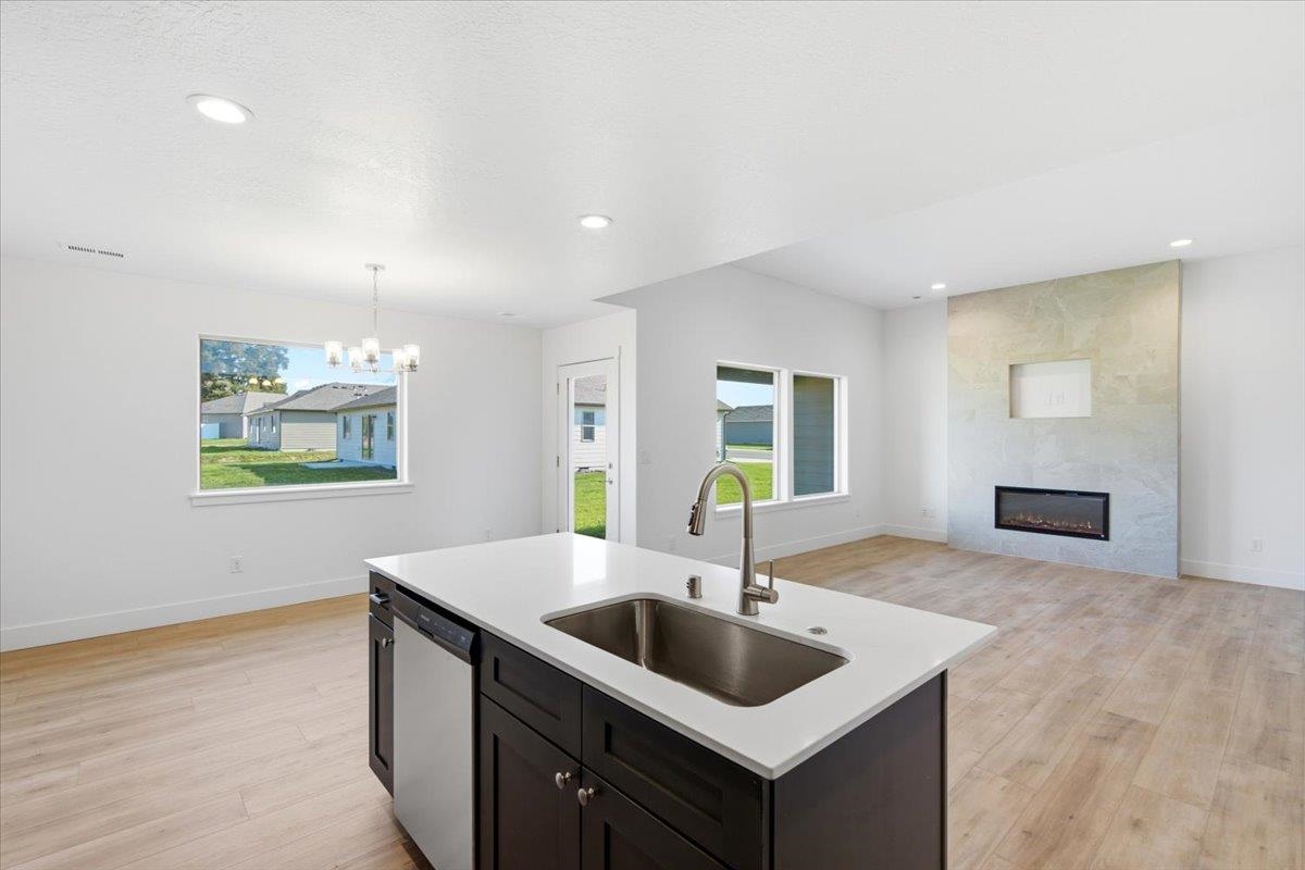 36 W 12th St - Photo 14