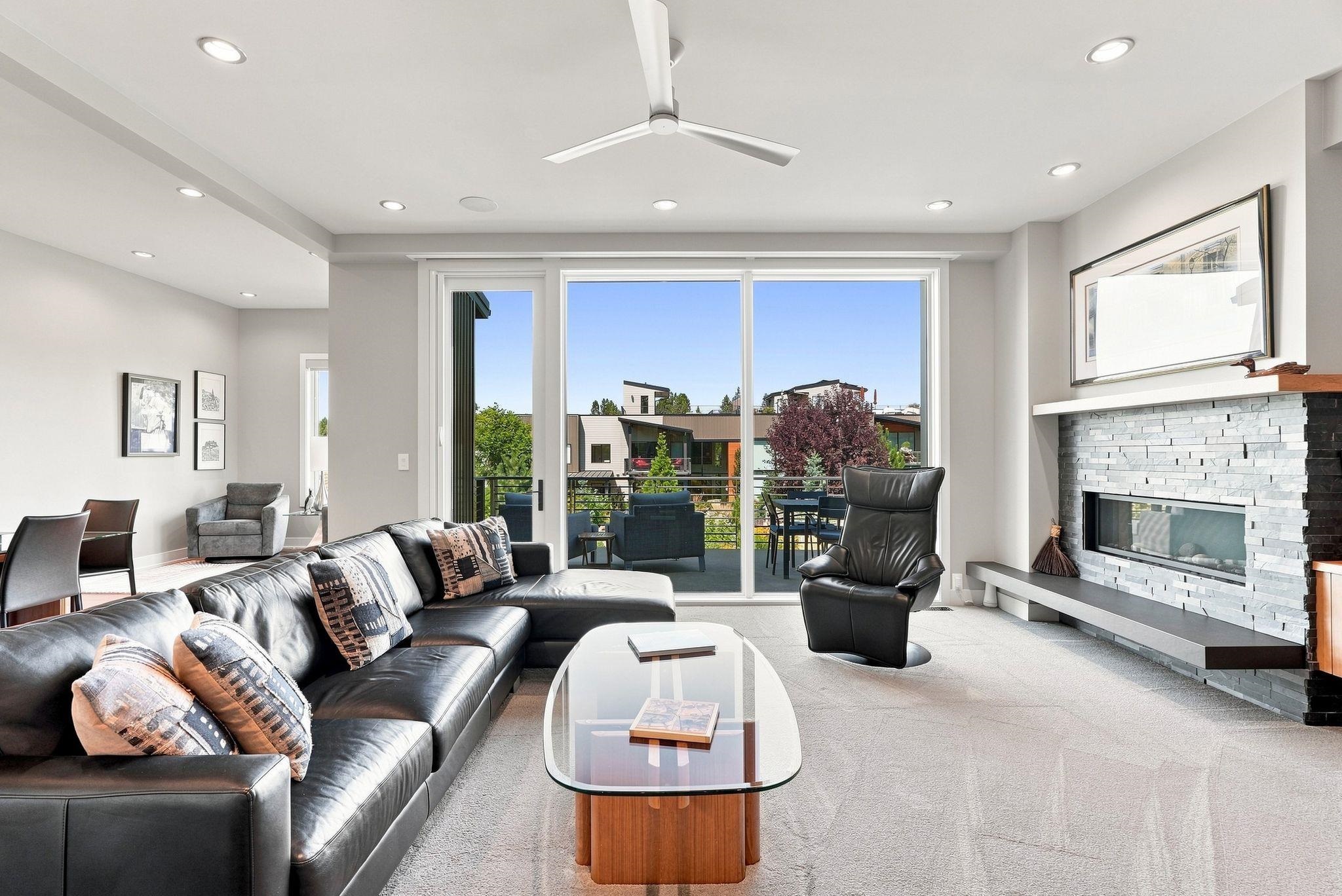 4409 E 24th Ln - Photo 3