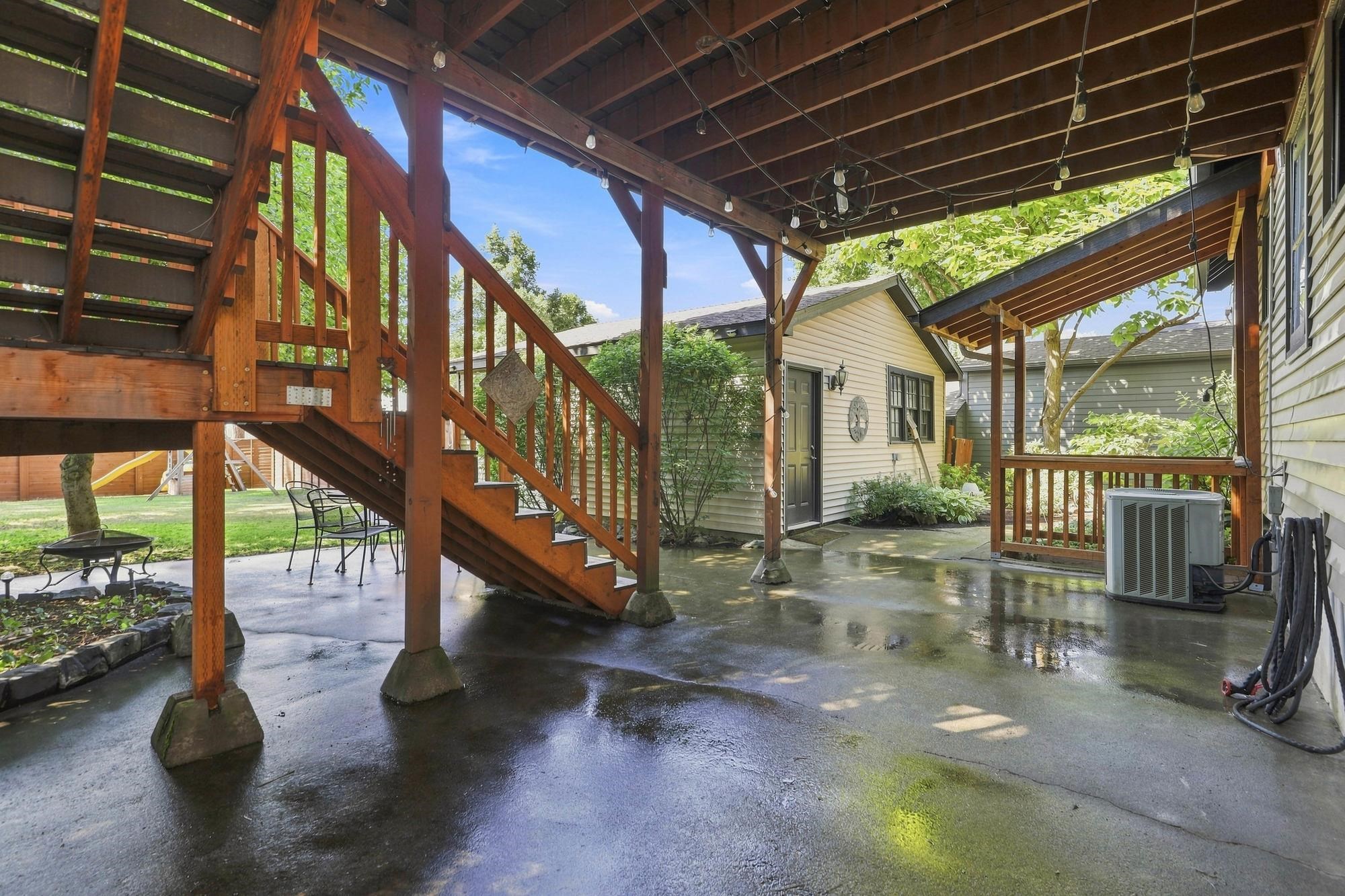 2324 S Jefferson St - Photo 35