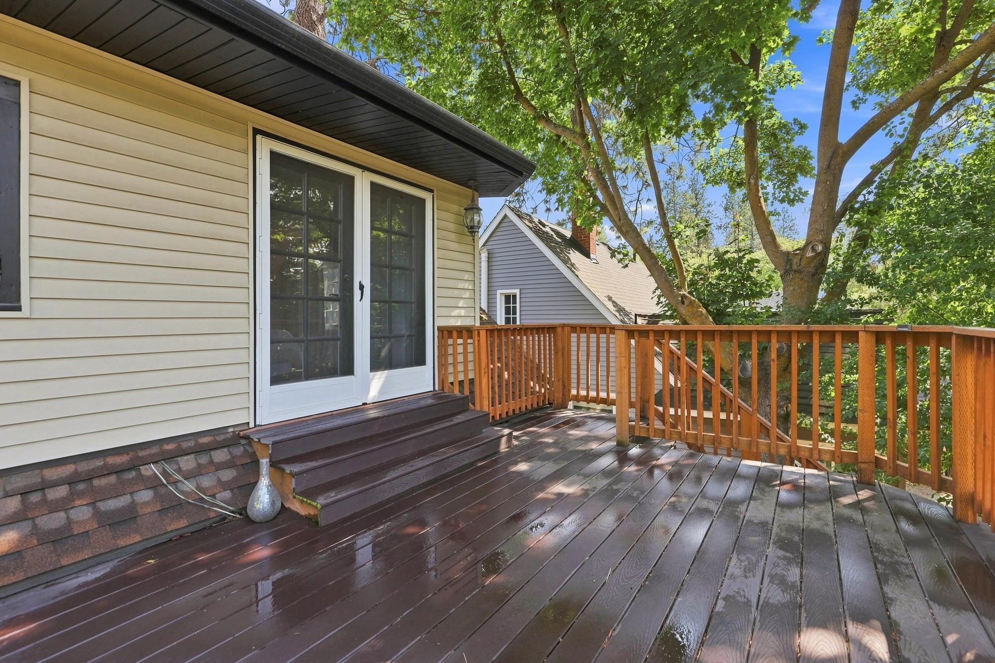 2324 S Jefferson St - Photo 24