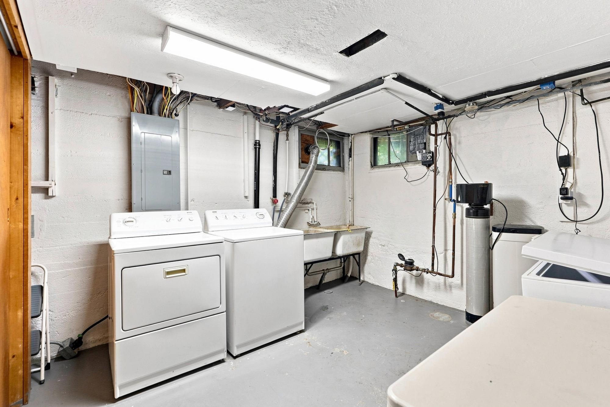 2324 S Jefferson St - Photo 30