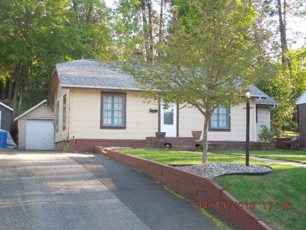 1216 E 18th Ave - Photo 1