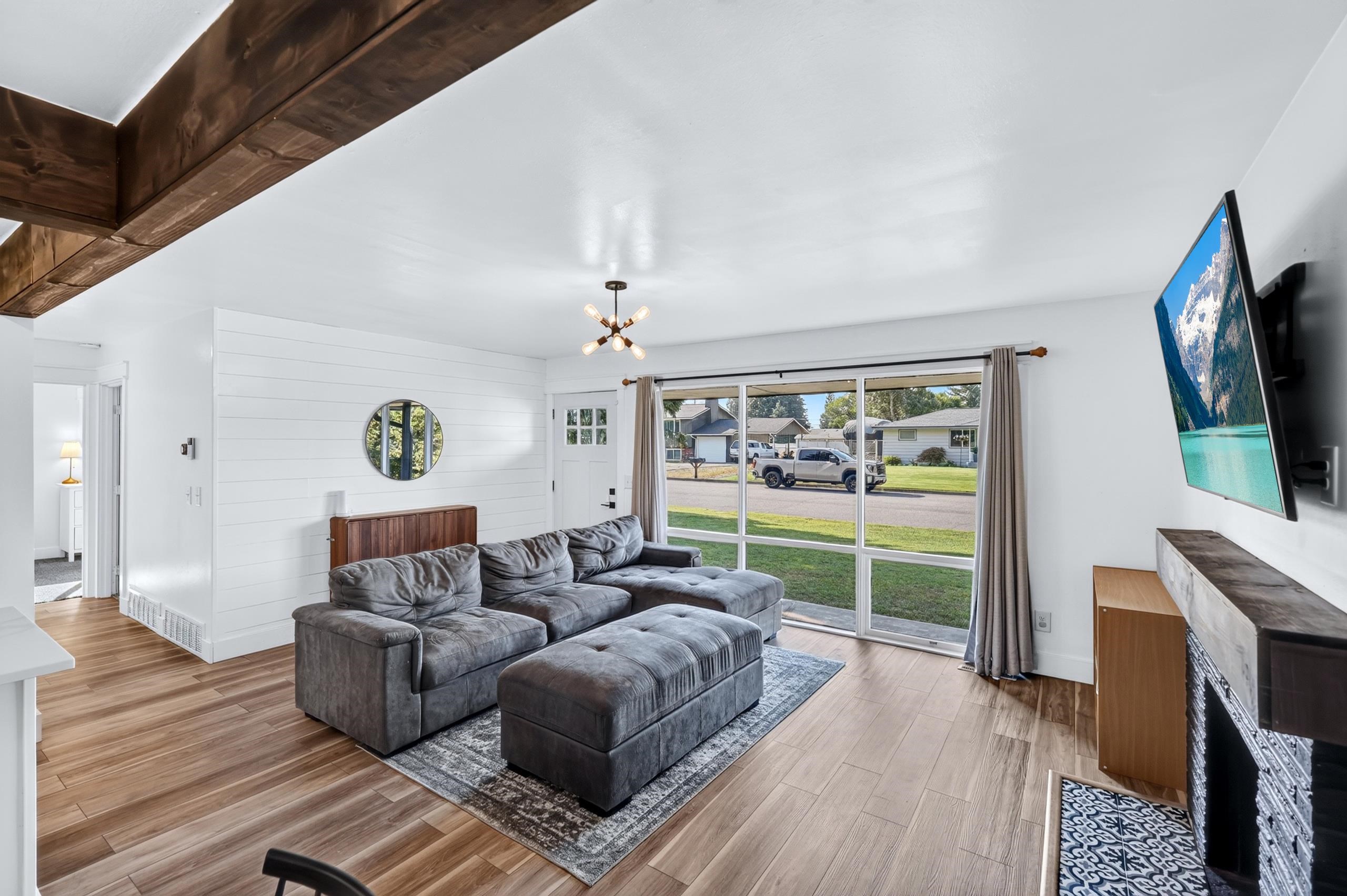 15815 E Heroy Ave - Photo 6