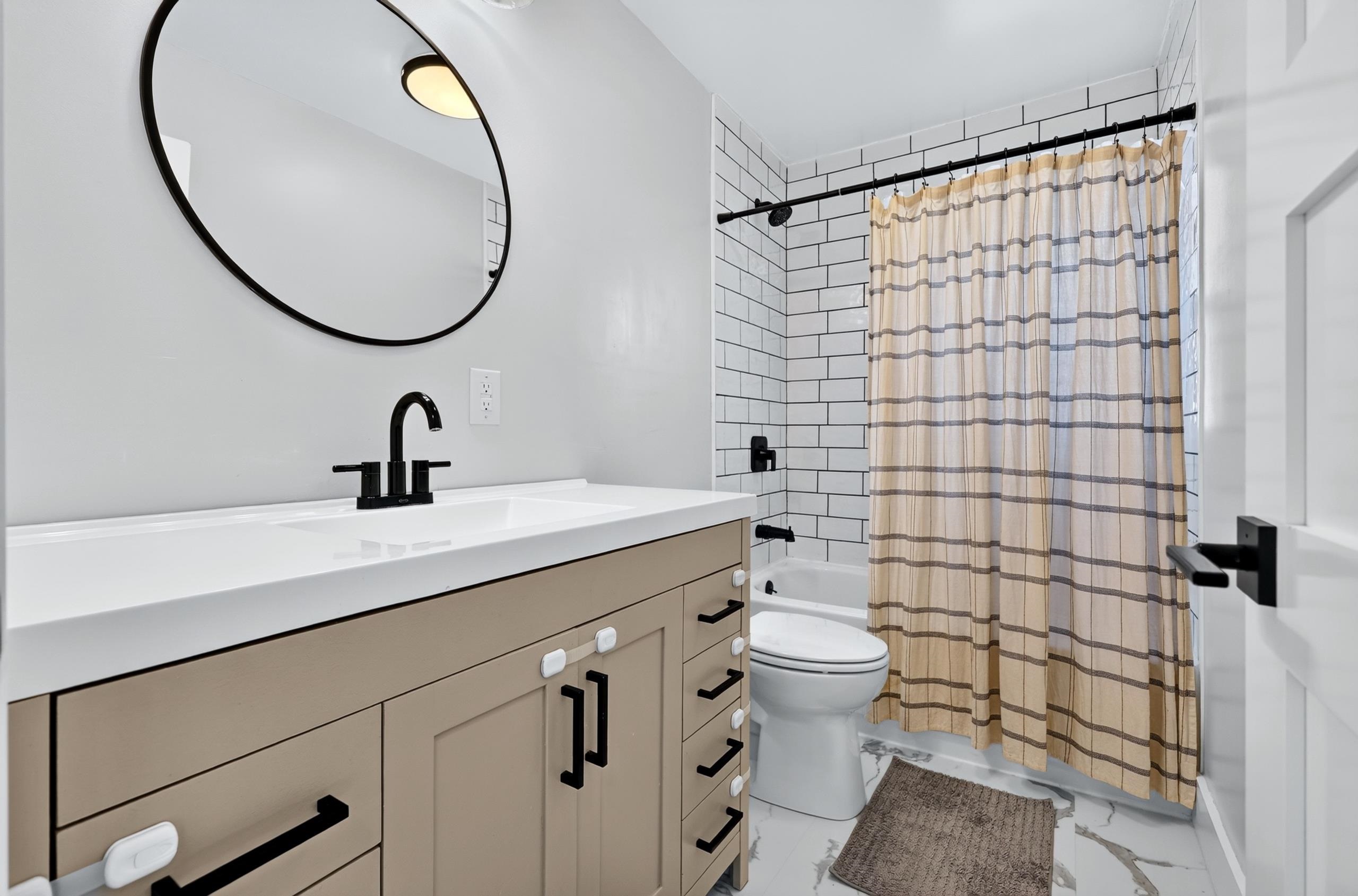 15815 E Heroy Ave - Photo 22