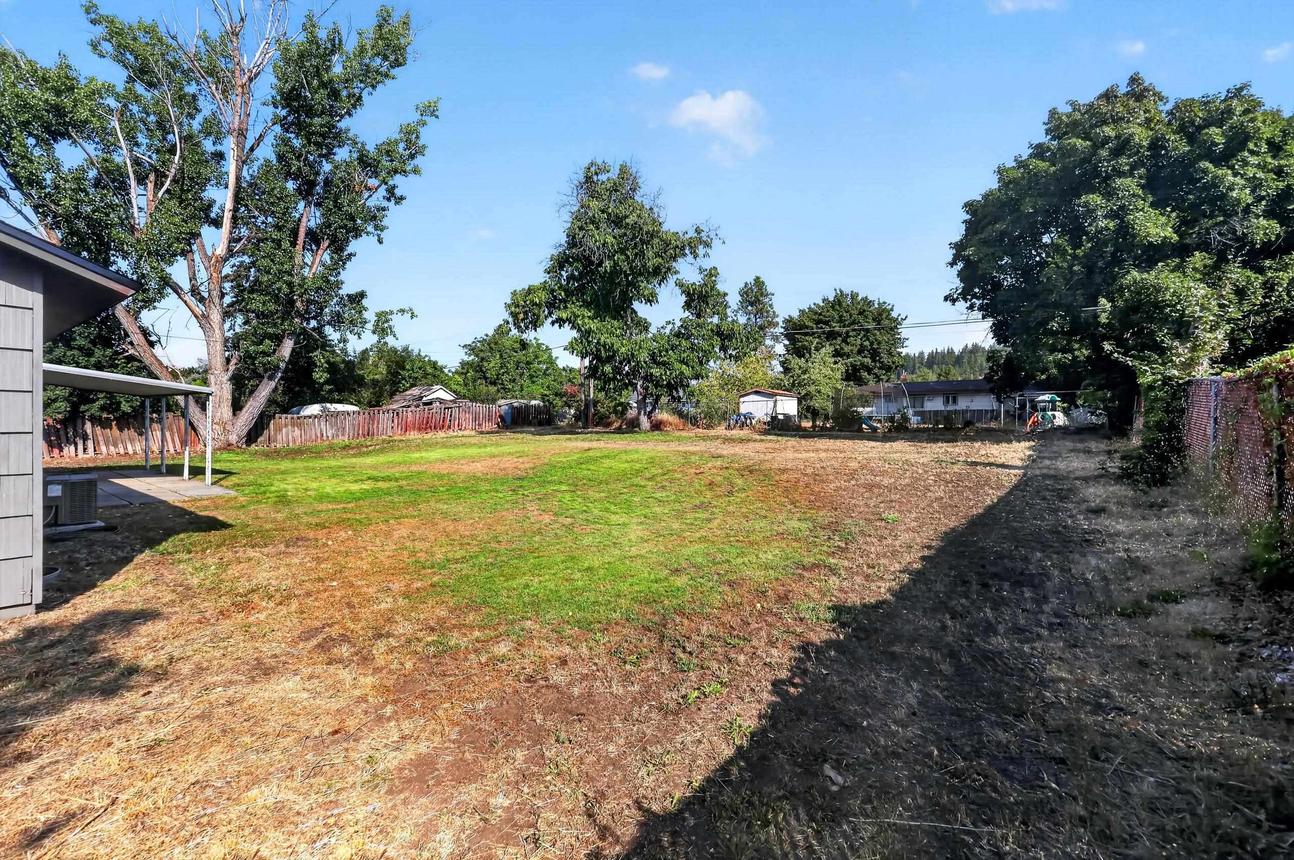 15815 E Heroy Ave - Photo 38