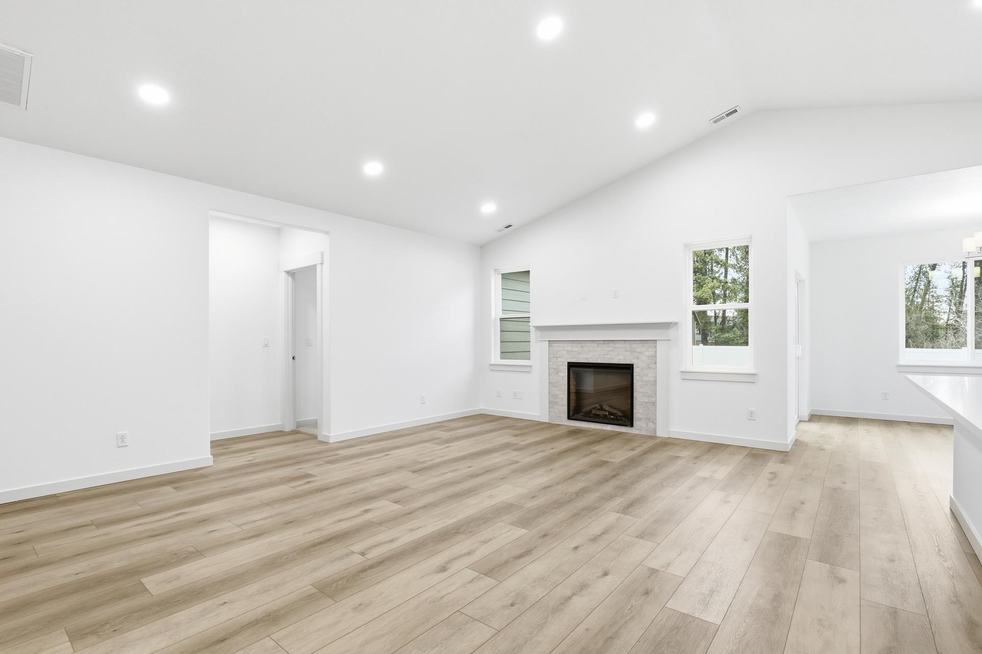 317 Peach Tree Ct - Photo 5