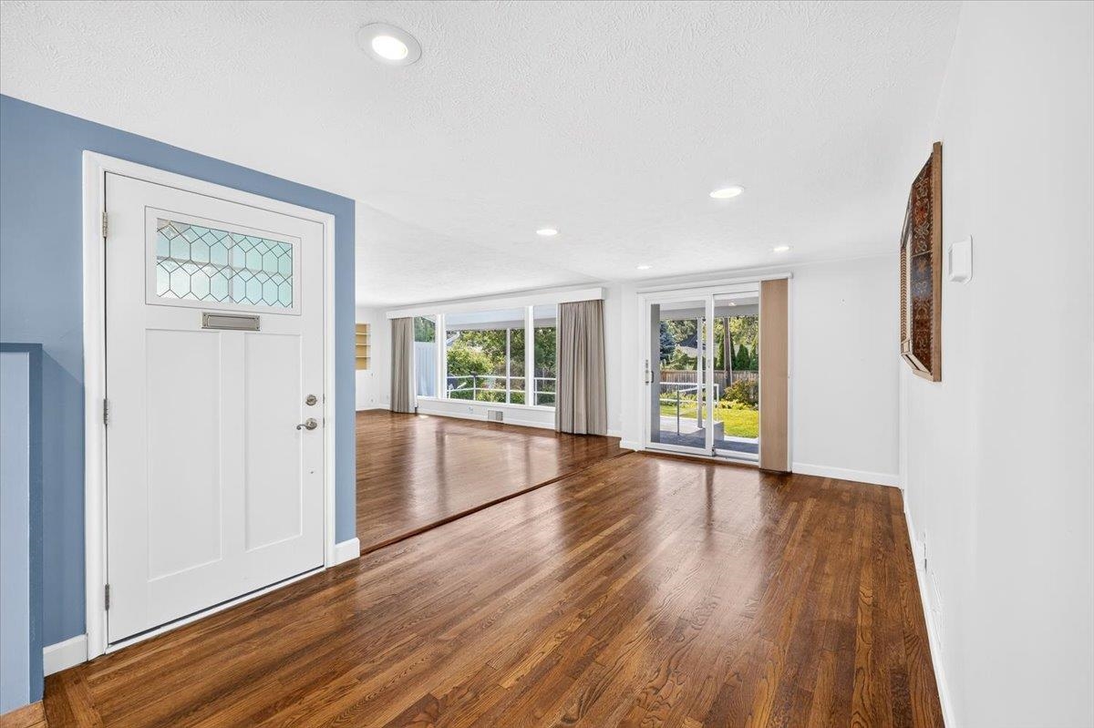 1208 E 27th Ave - Photo 7