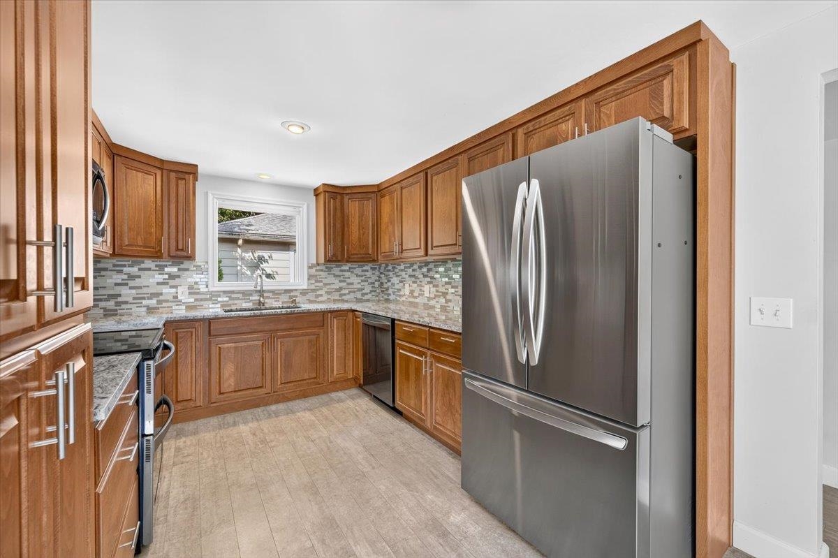 1208 E 27th Ave - Photo 23