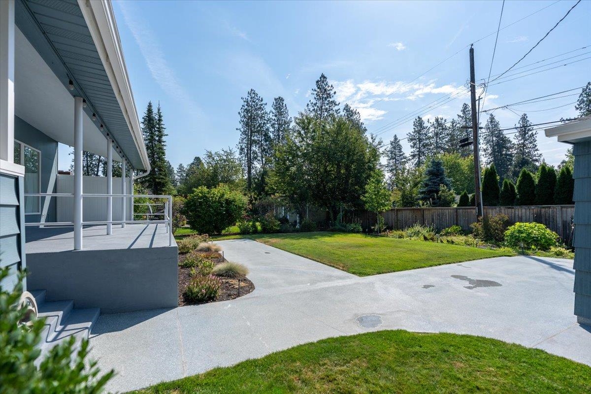 1208 E 27th Ave - Photo 45