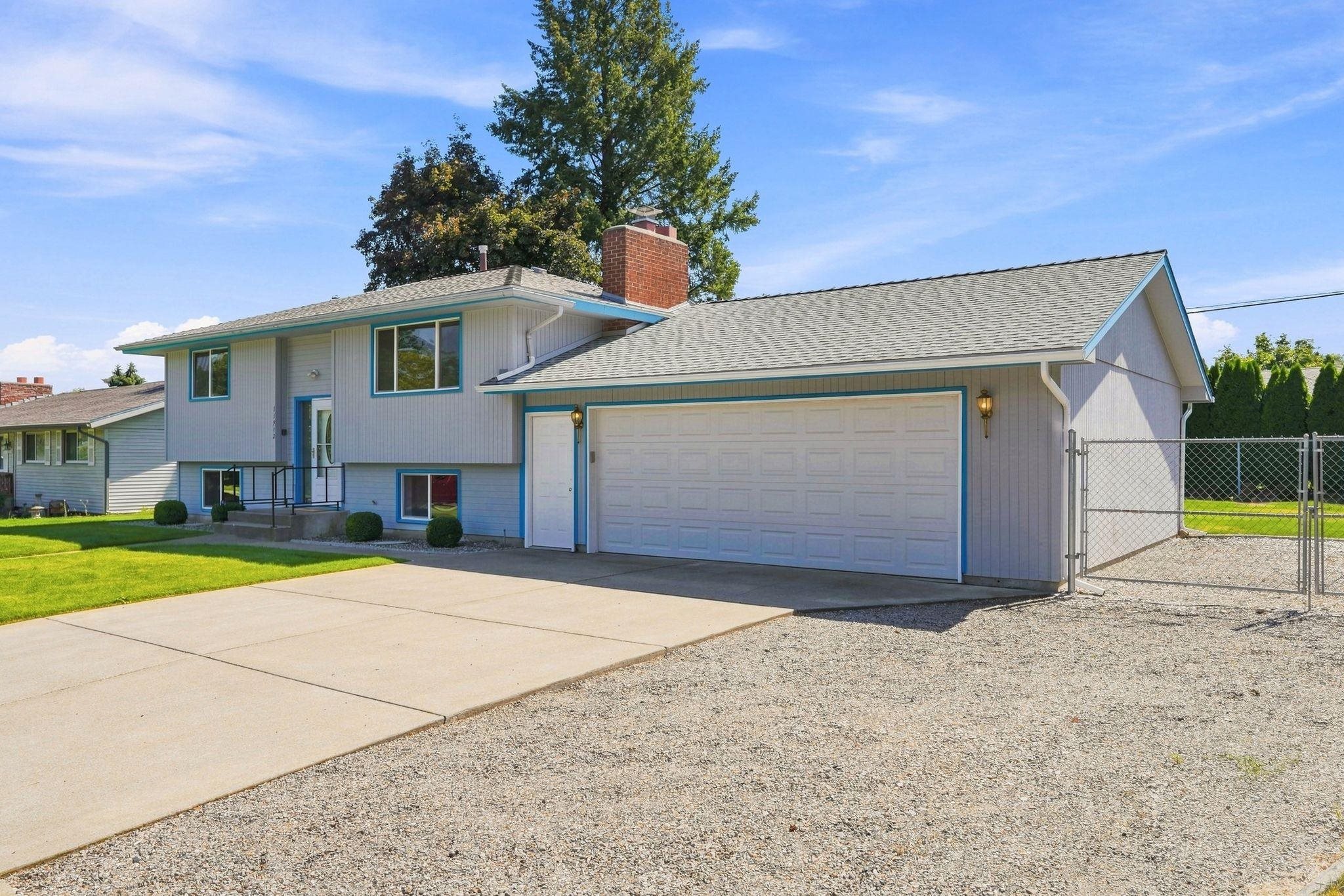 11912 E 25th Ave - Photo 3
