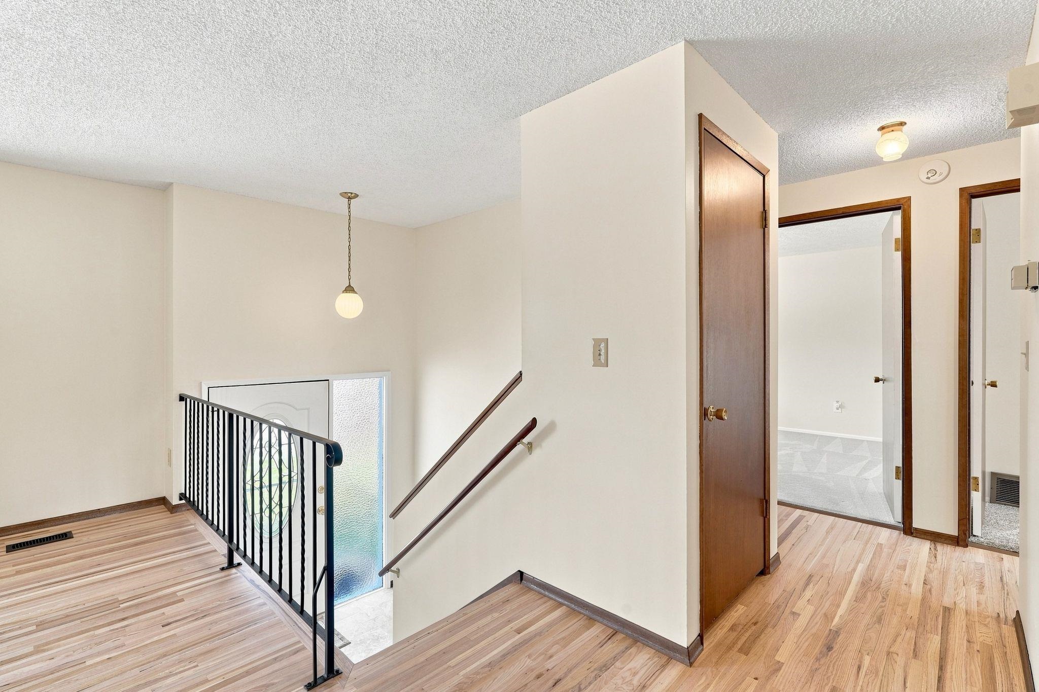 11912 E 25th Ave - Photo 4