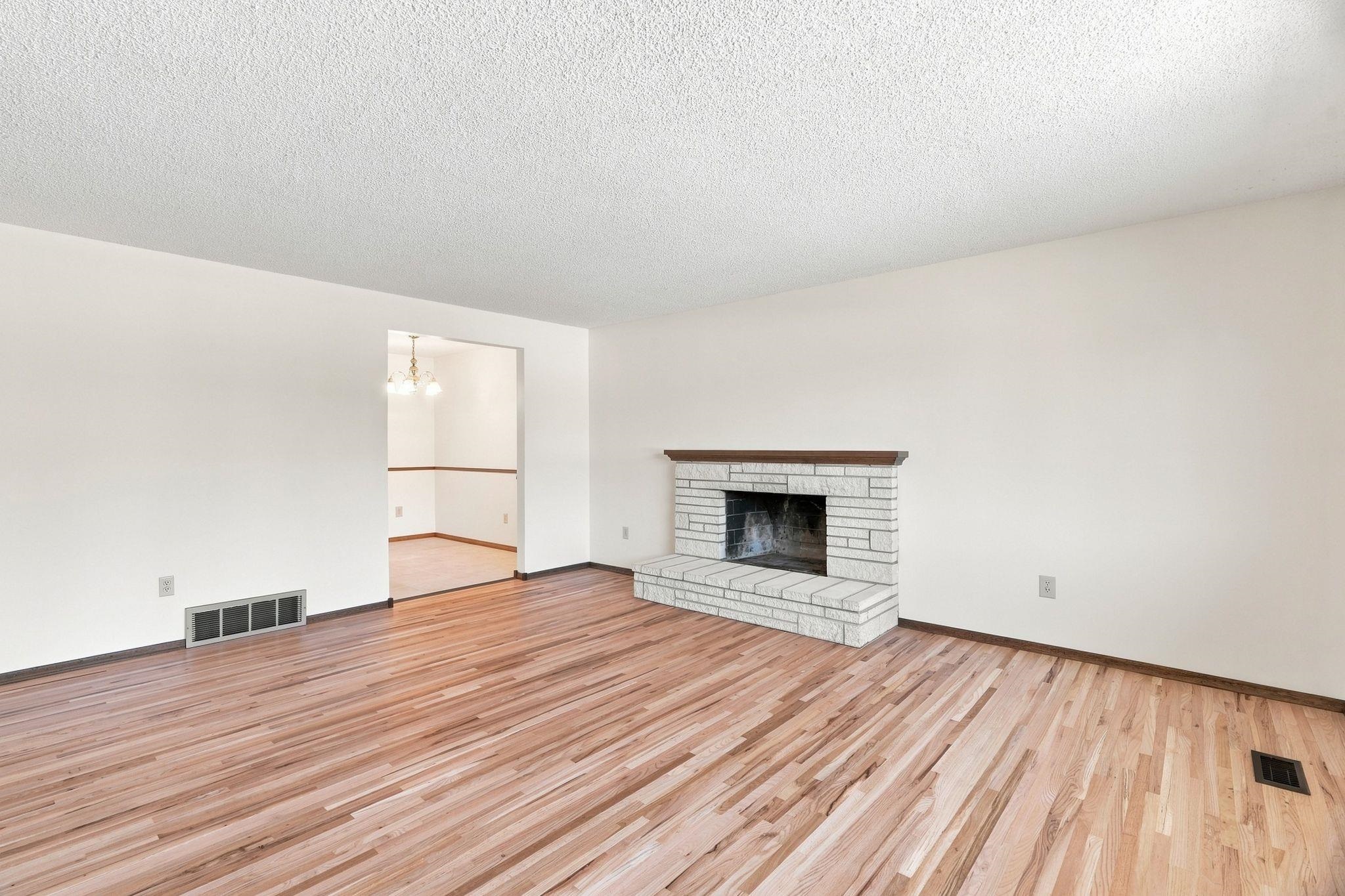 11912 E 25th Ave - Photo 6