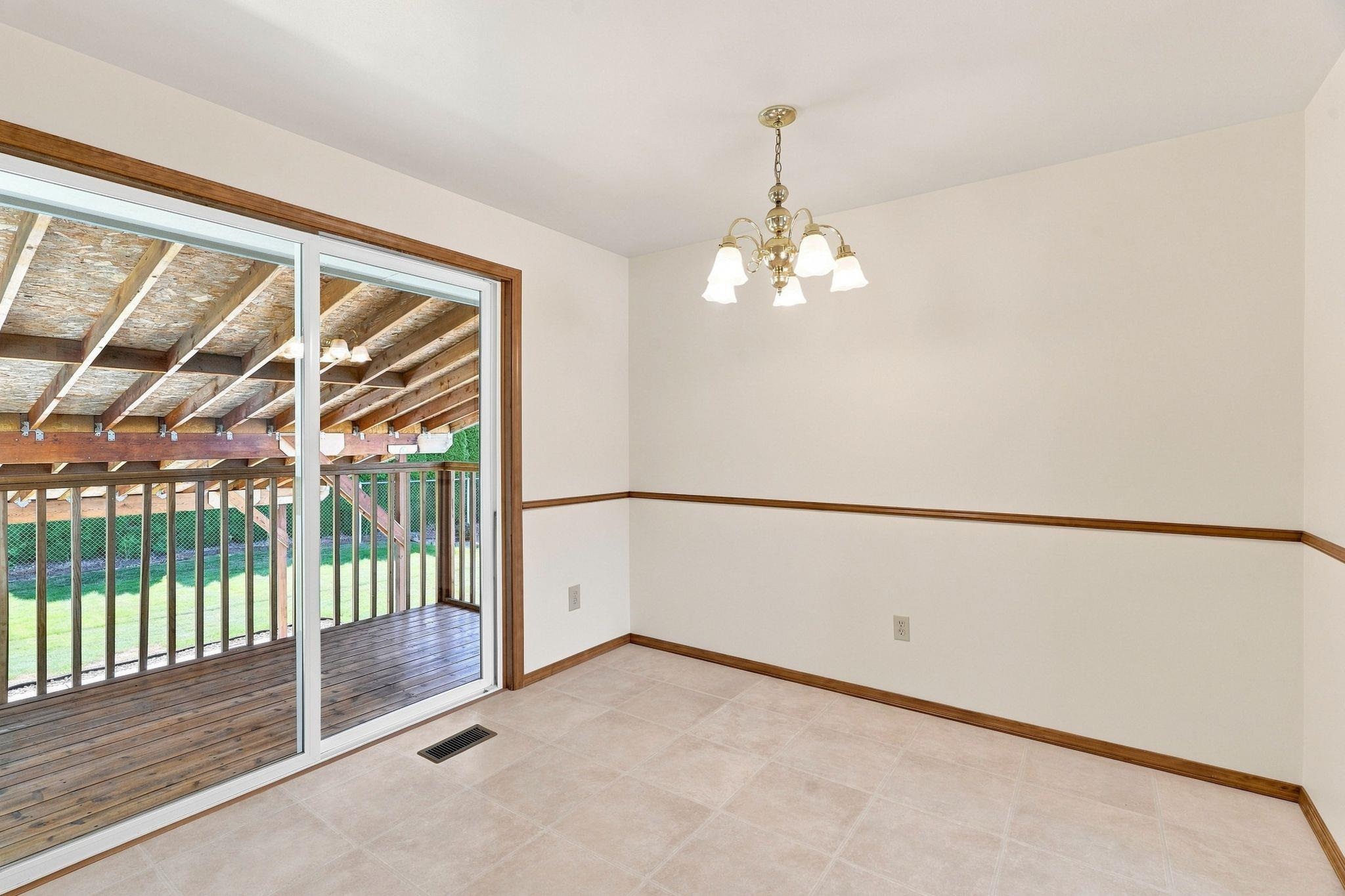11912 E 25th Ave - Photo 9