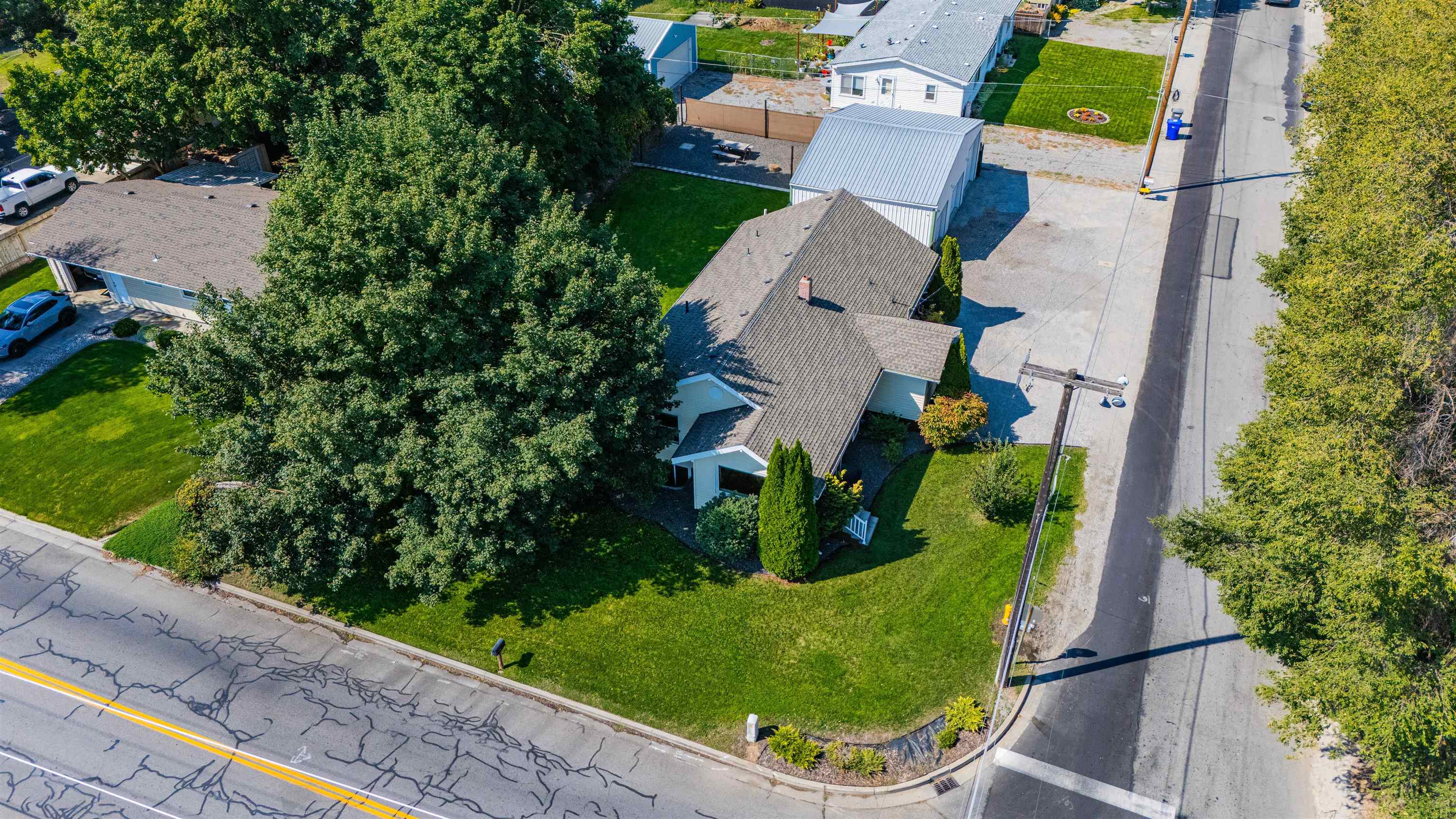 3325 N Vista Rd - Photo 39