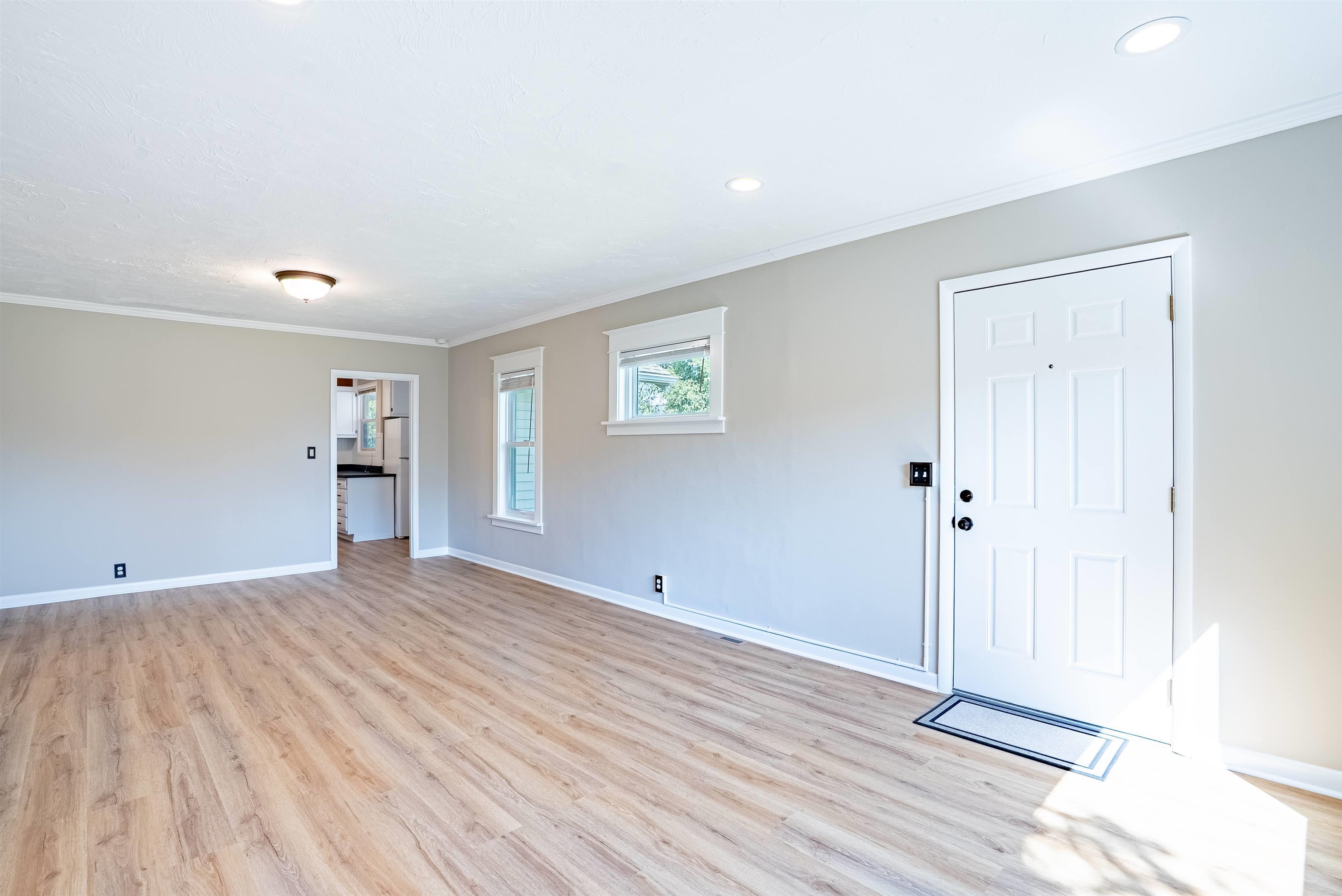 3325 N Vista Rd - Photo 6