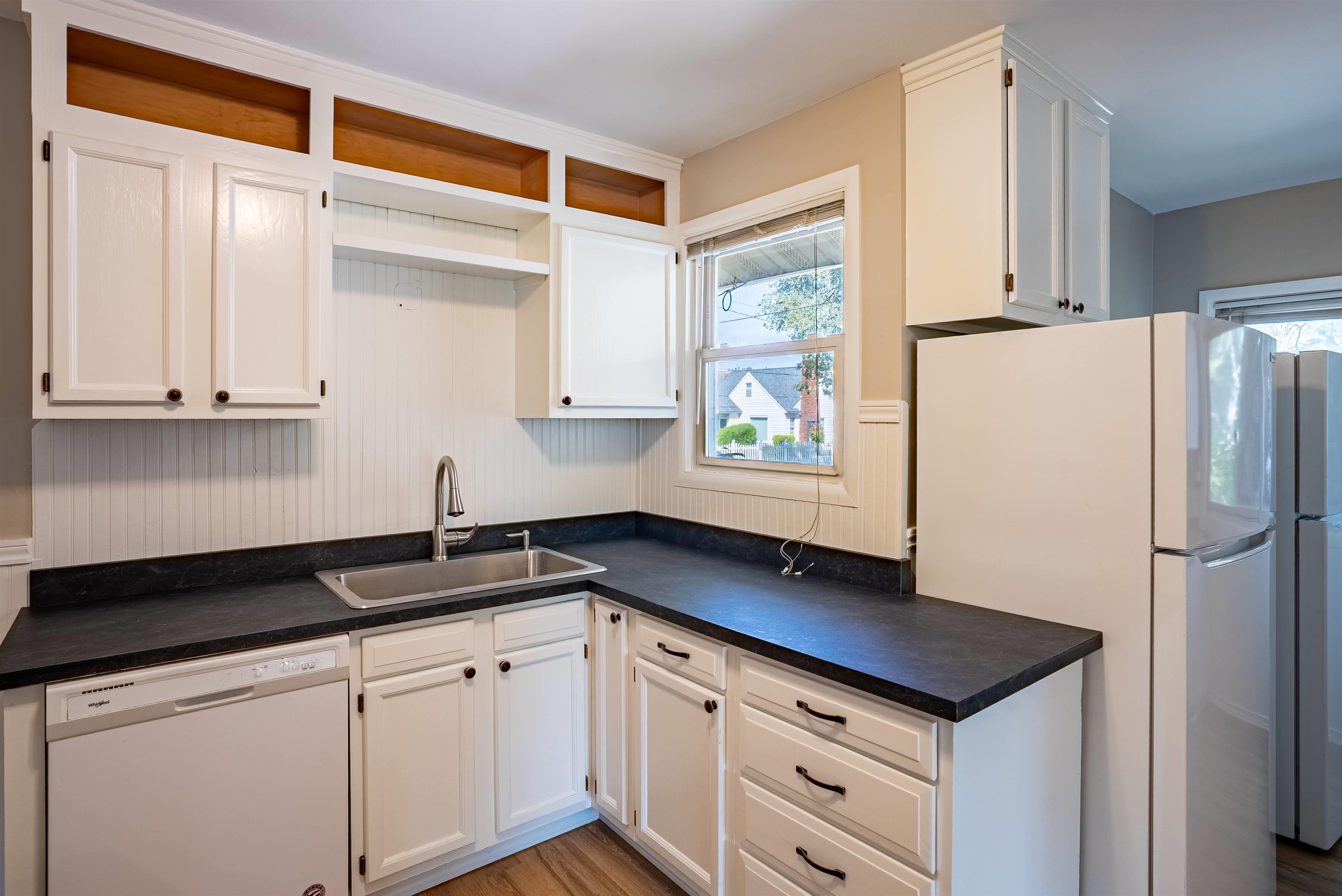 3325 N Vista Rd - Photo 9