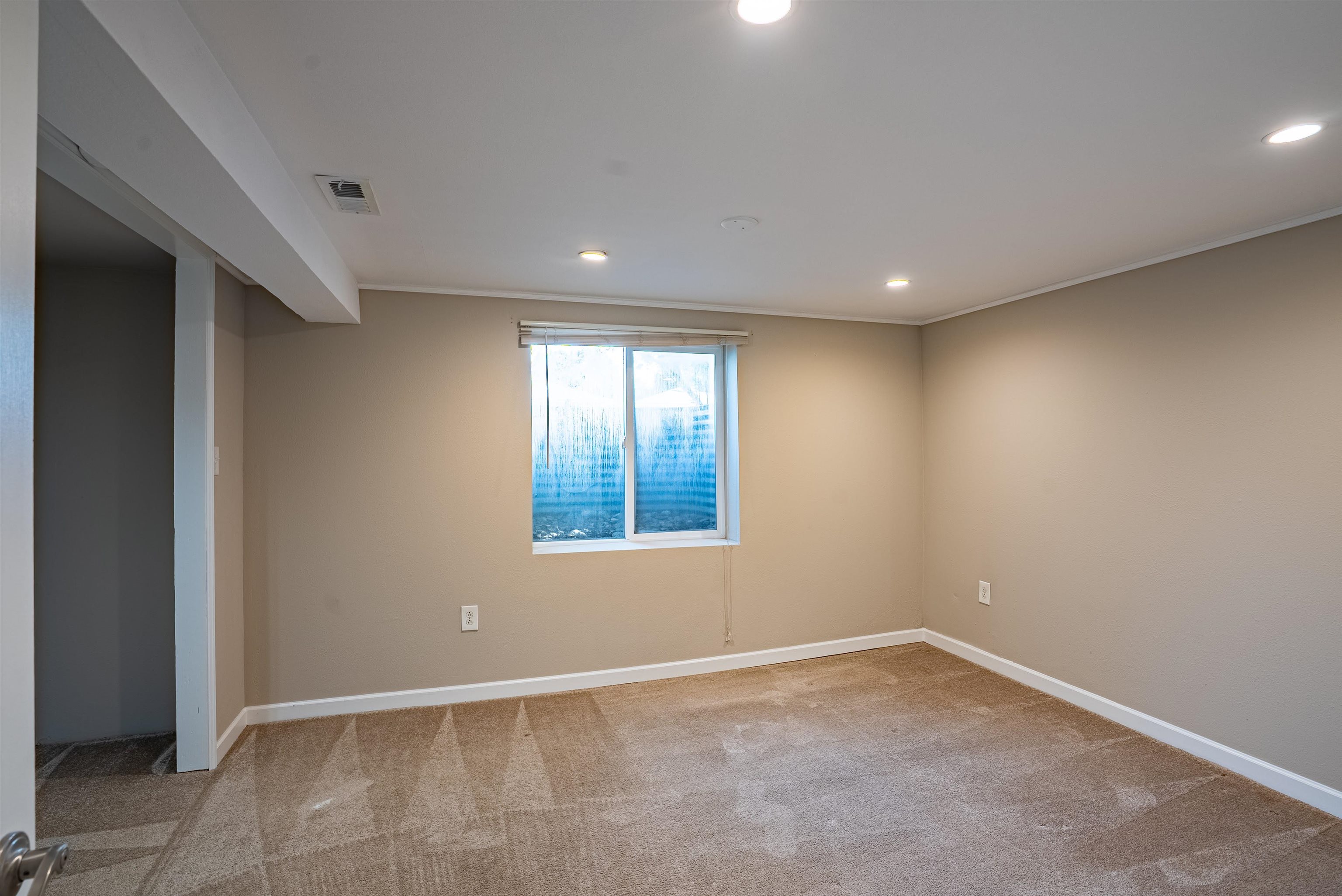 3325 N Vista Rd - Photo 25
