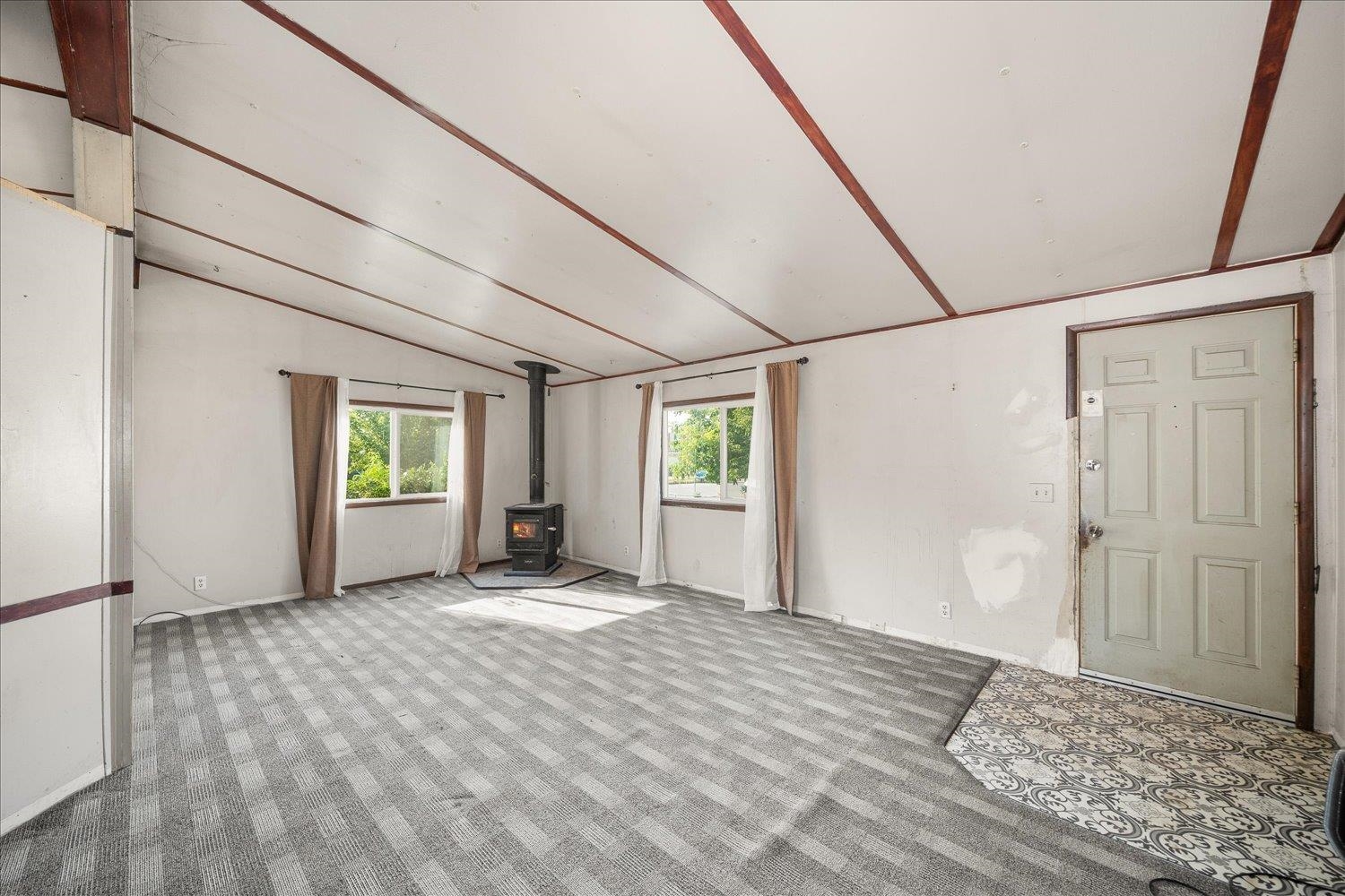 504 N Hodges Rd - Photo 6