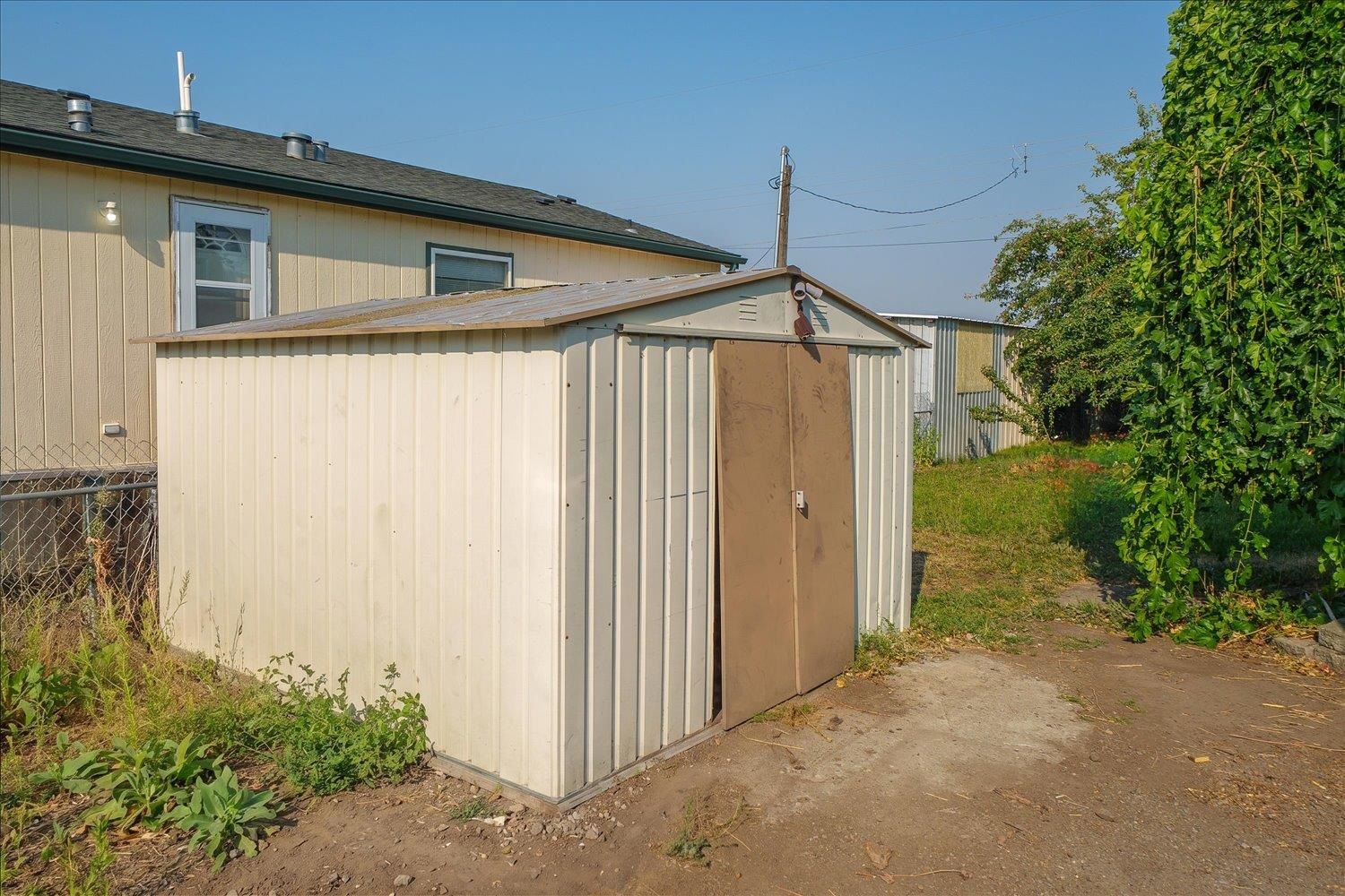 504 N Hodges Rd - Photo 26