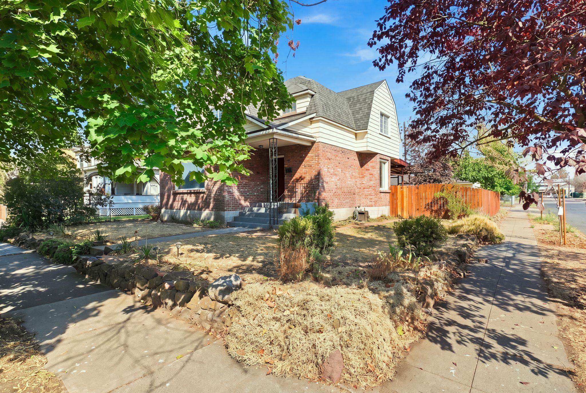 947 E Ermina Ave - Photo 40