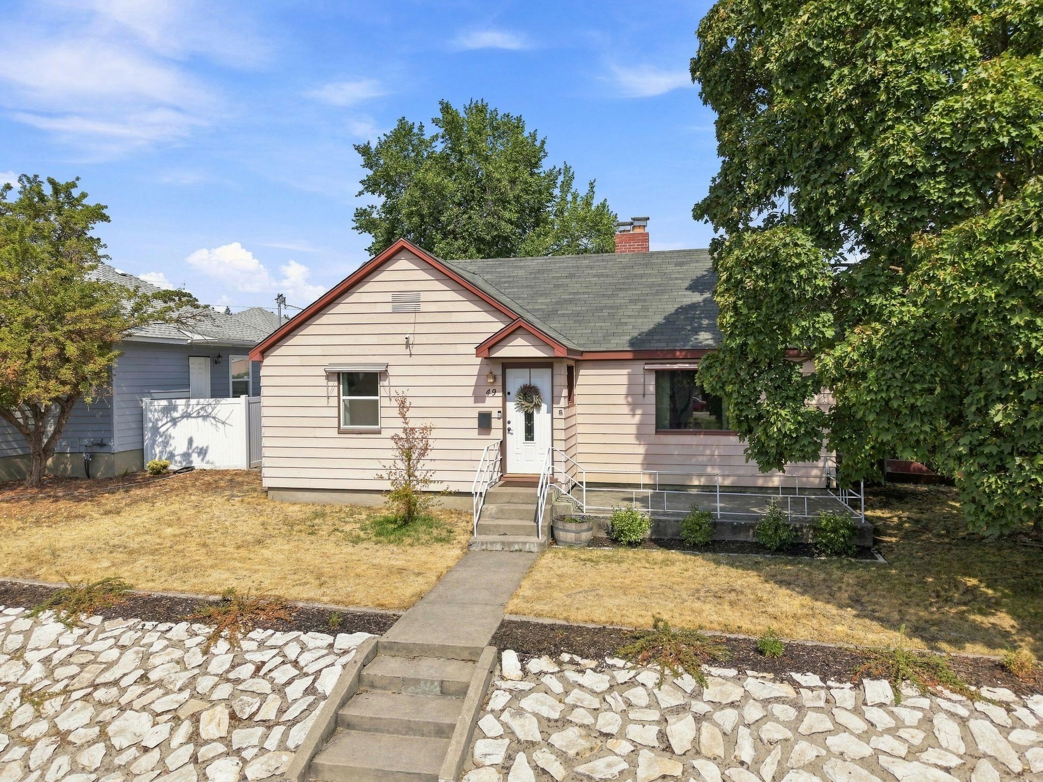 49 E Providence Ave - Photo 2