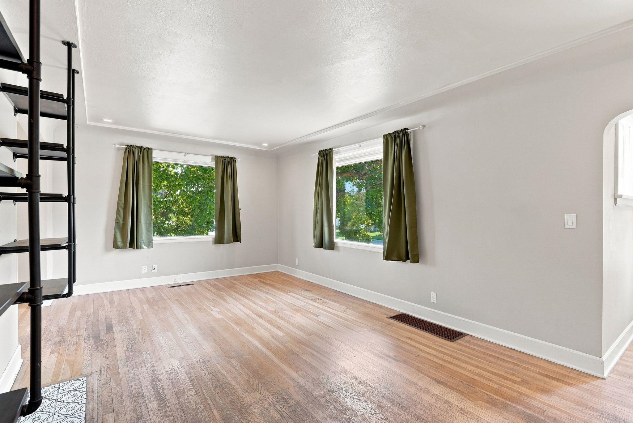 49 E Providence Ave - Photo 7