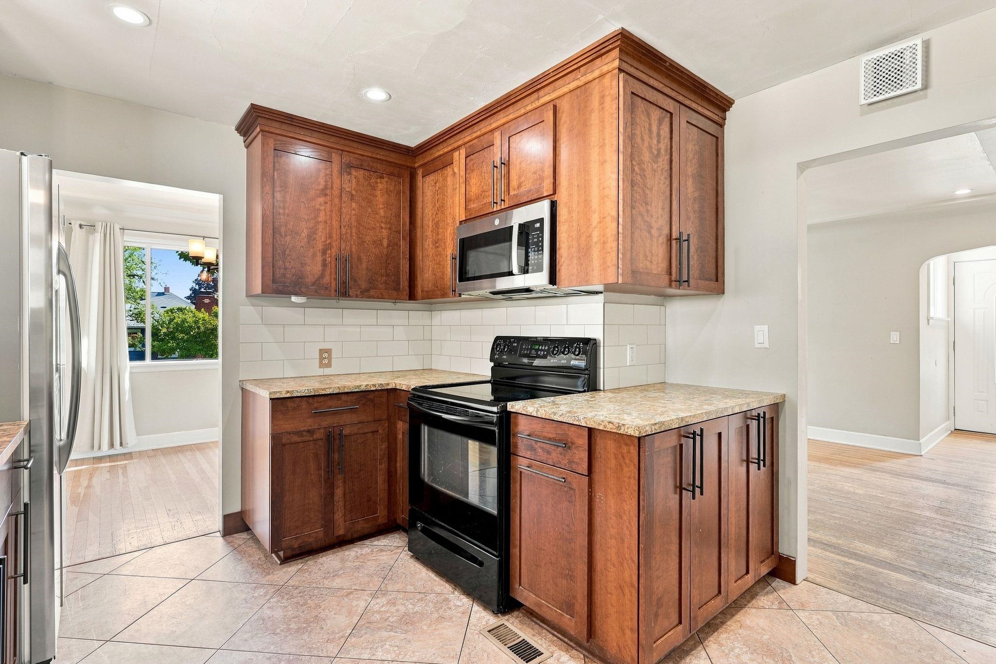 49 E Providence Ave - Photo 13