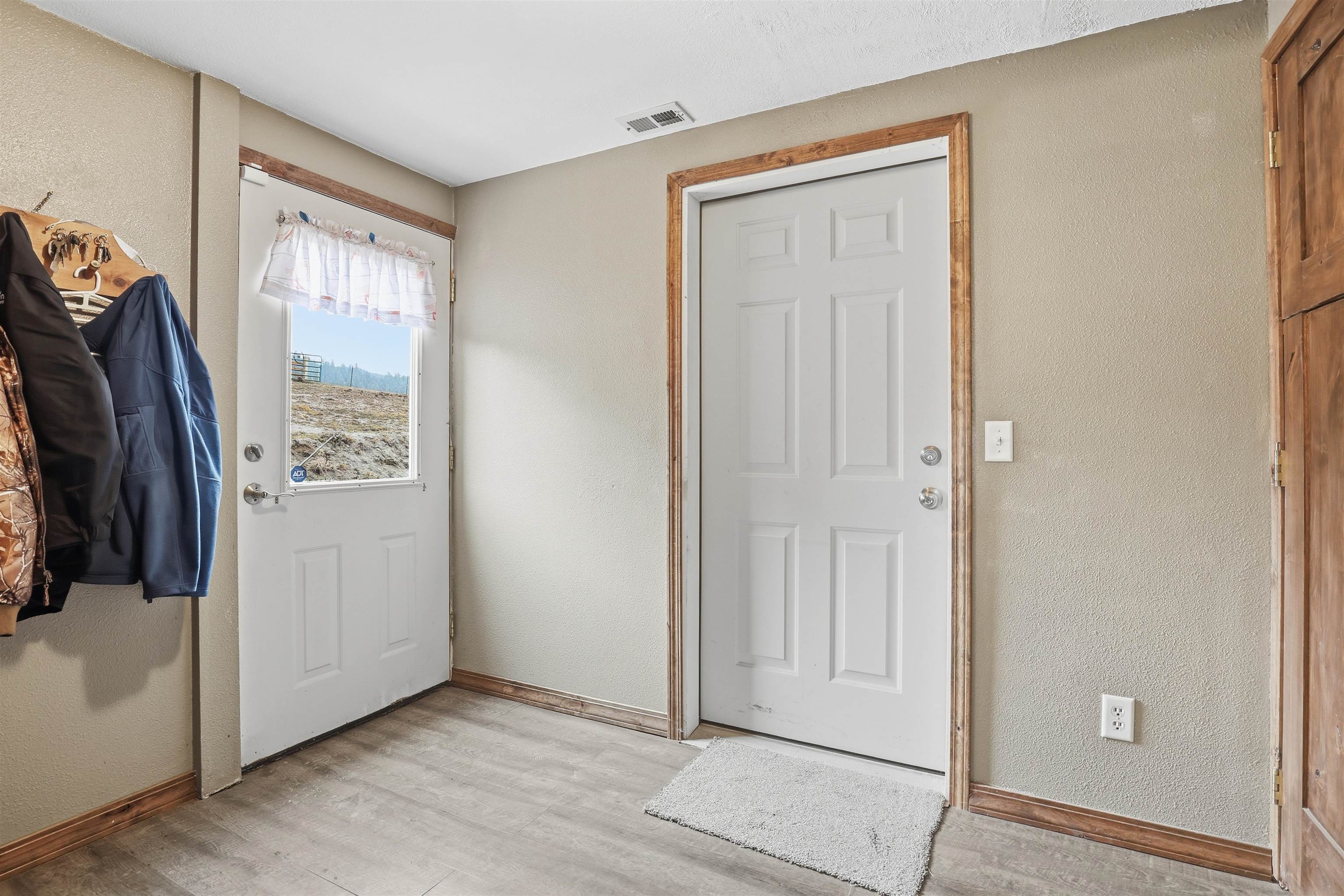26323 N Madison Rd - Photo 4