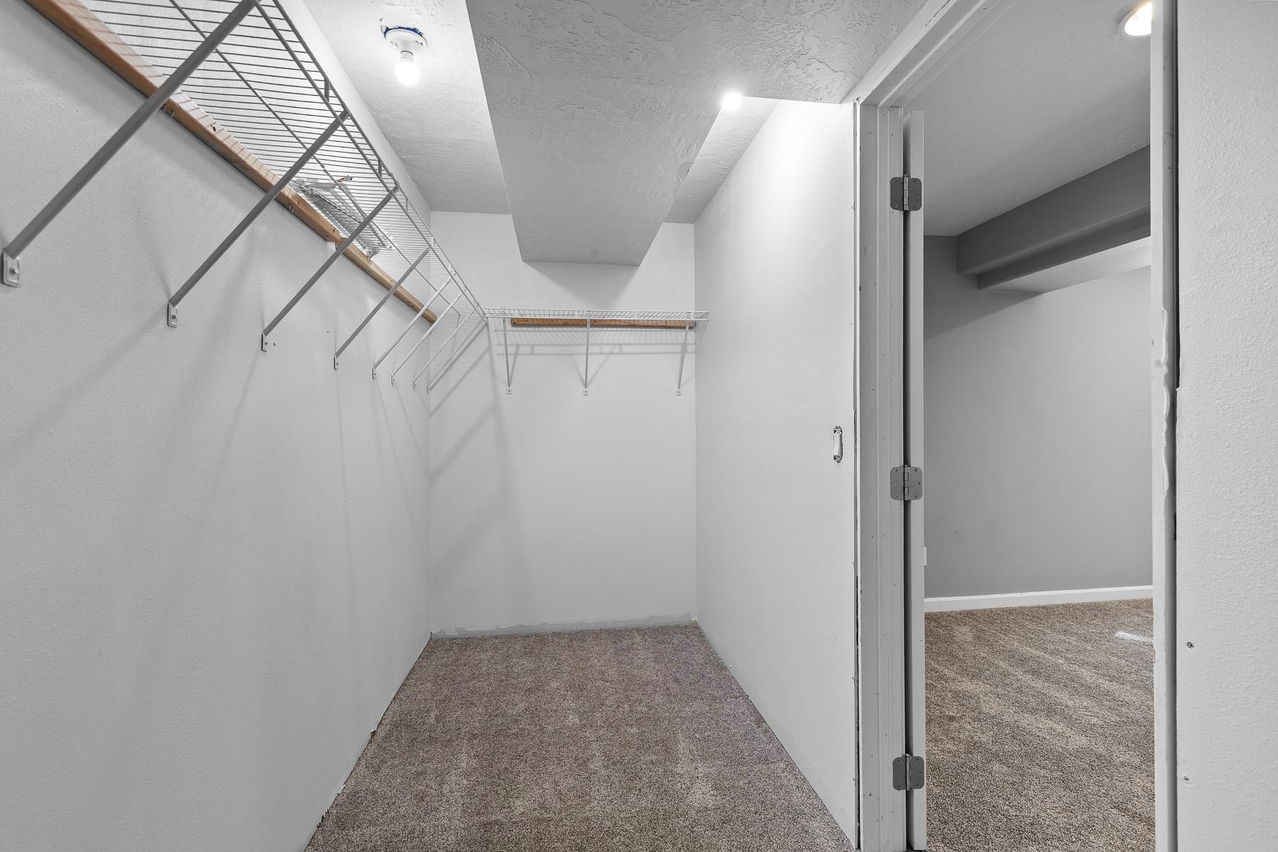1679 N Carson Range St - Photo 25
